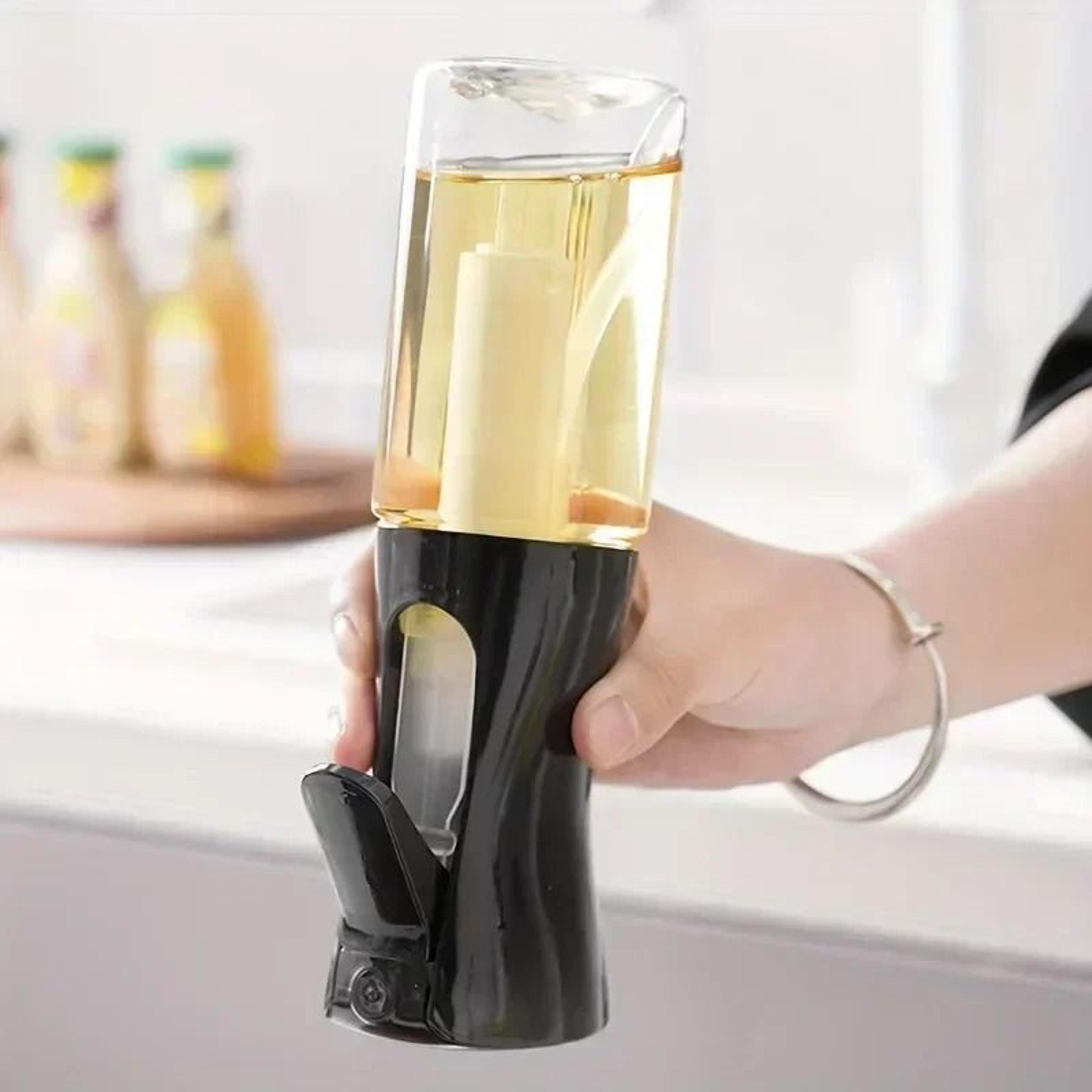 Kitchen Oil Spray Bottle 4