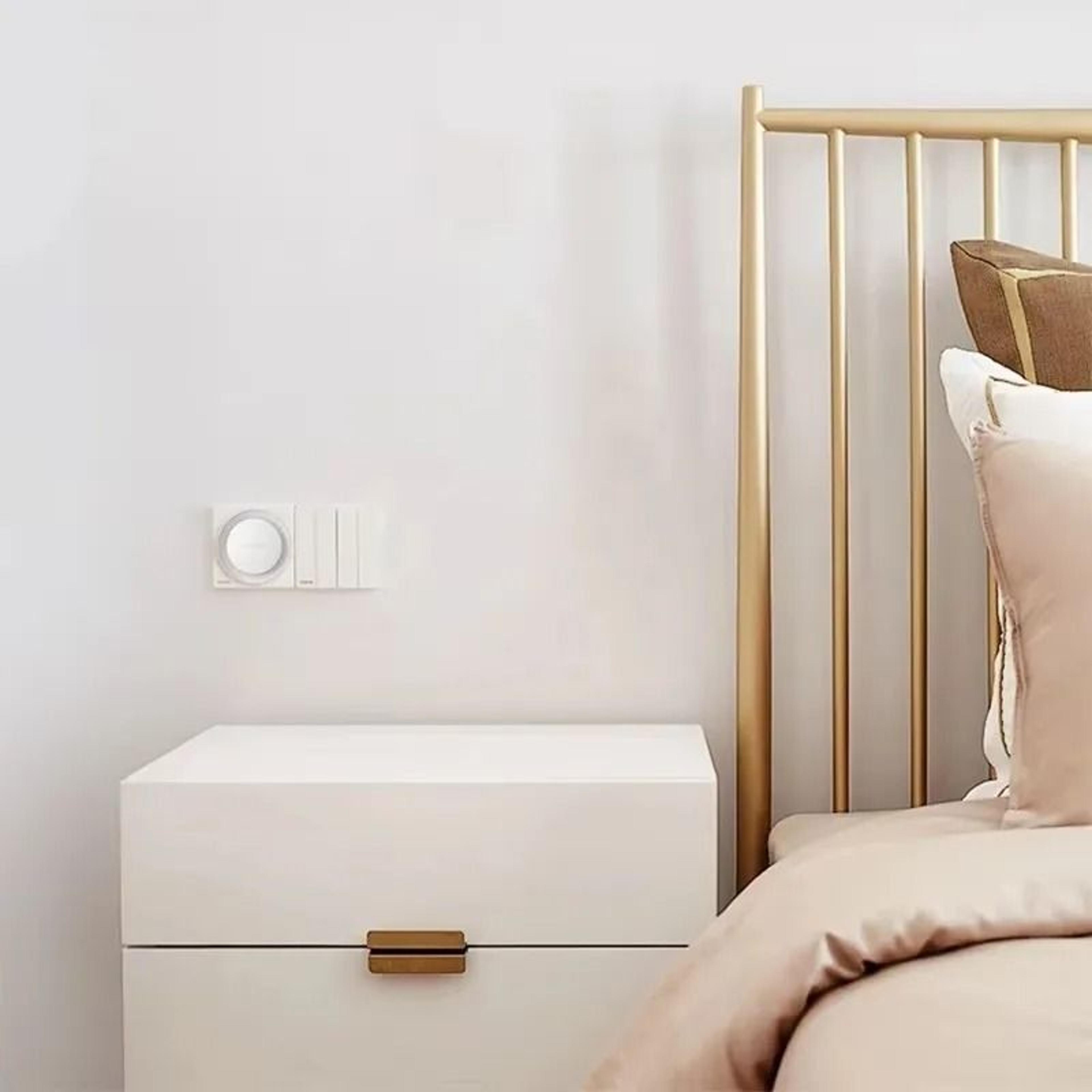 Smart Plug In Night Light With Light Sensor For Hallways And Bedrooms 1