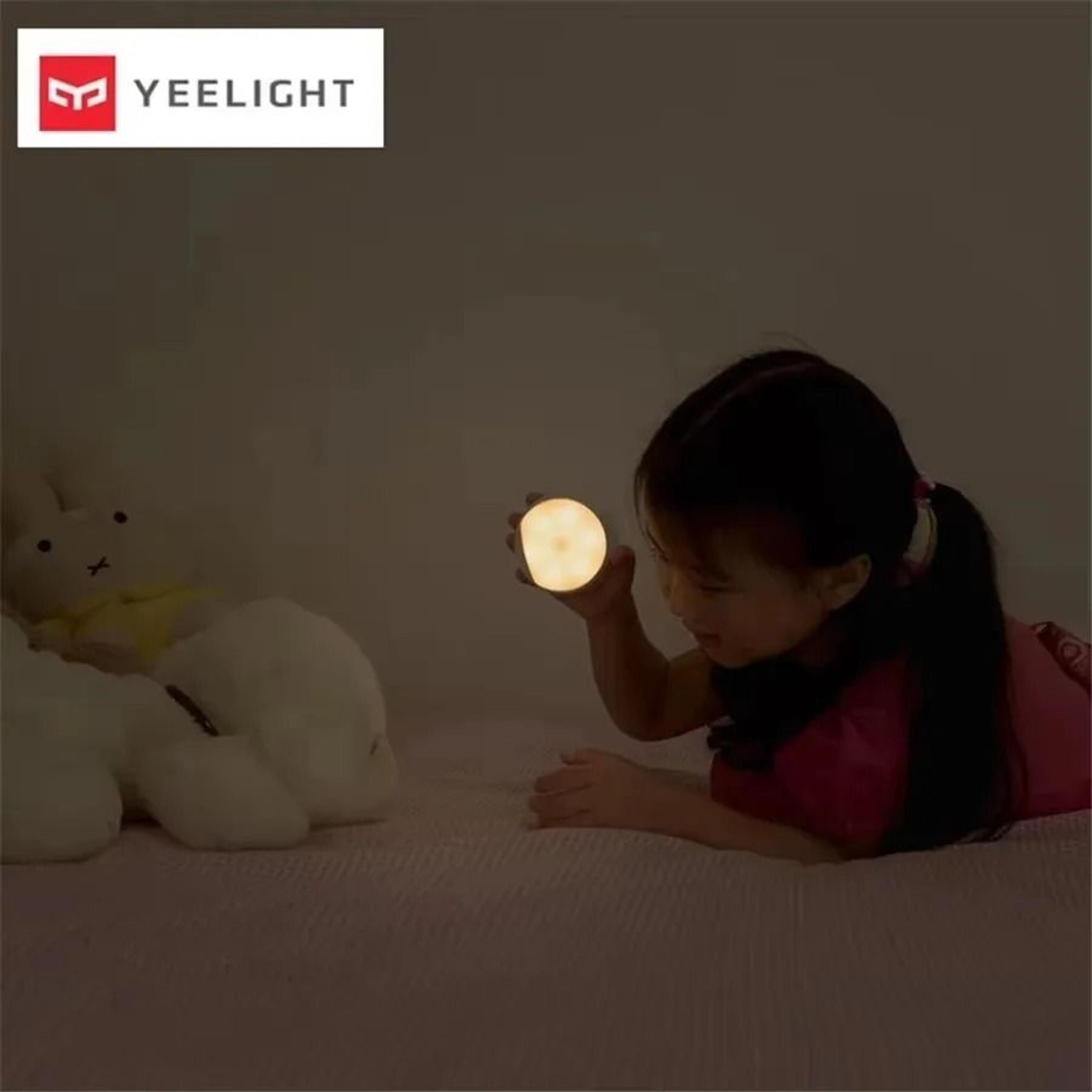 Rechargeable Motion Sensor Night Light With Remote Control For Cabinets And Hallways 3