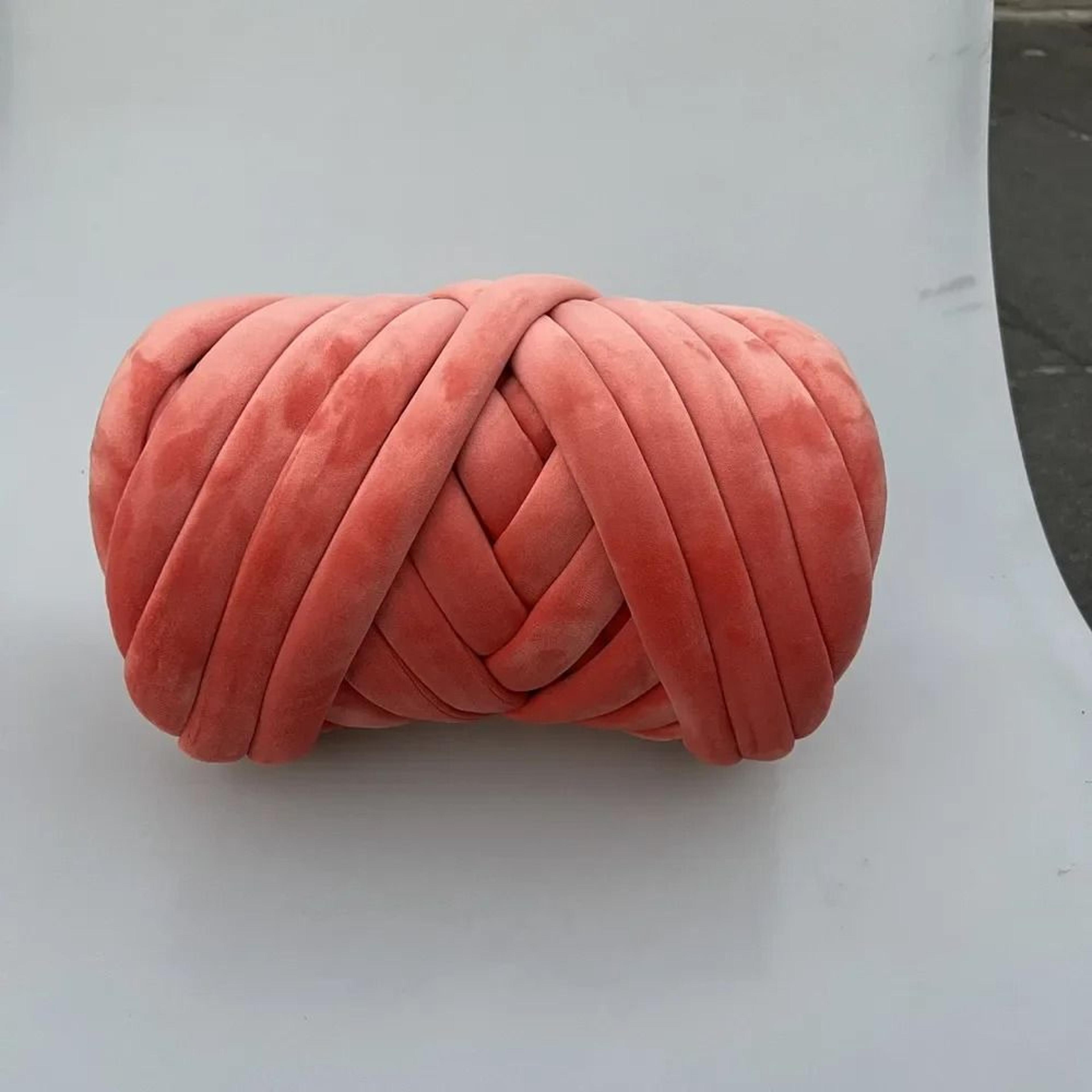 Ultra Soft Chunky Velvet Tube Yarn 250g Jumbo Tubular Yarn For Arm Knitting Crochet Blankets Pillow 19
