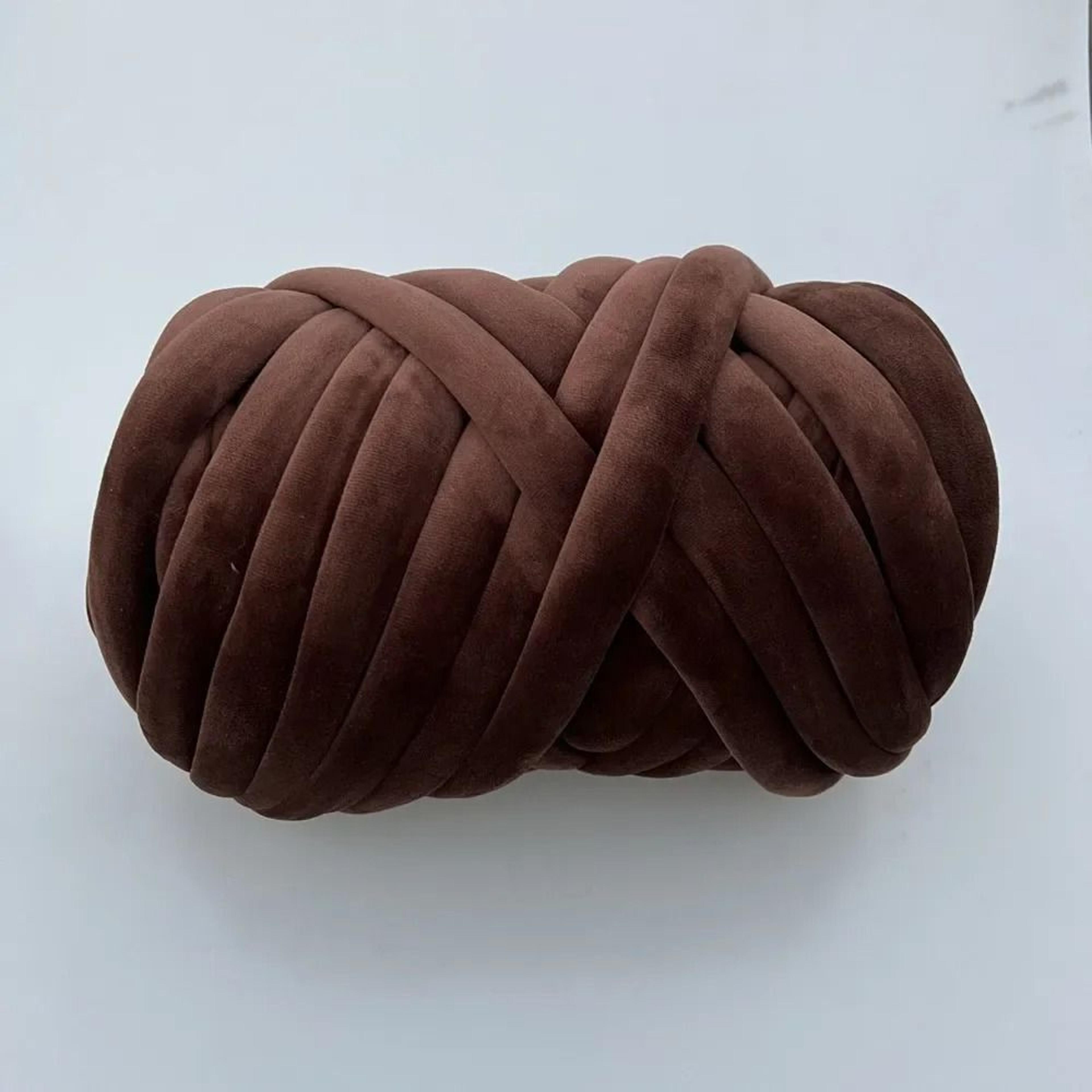 Ultra Soft Chunky Velvet Tube Yarn 250g Jumbo Tubular Yarn For Arm Knitting Crochet Blankets Pillow 24