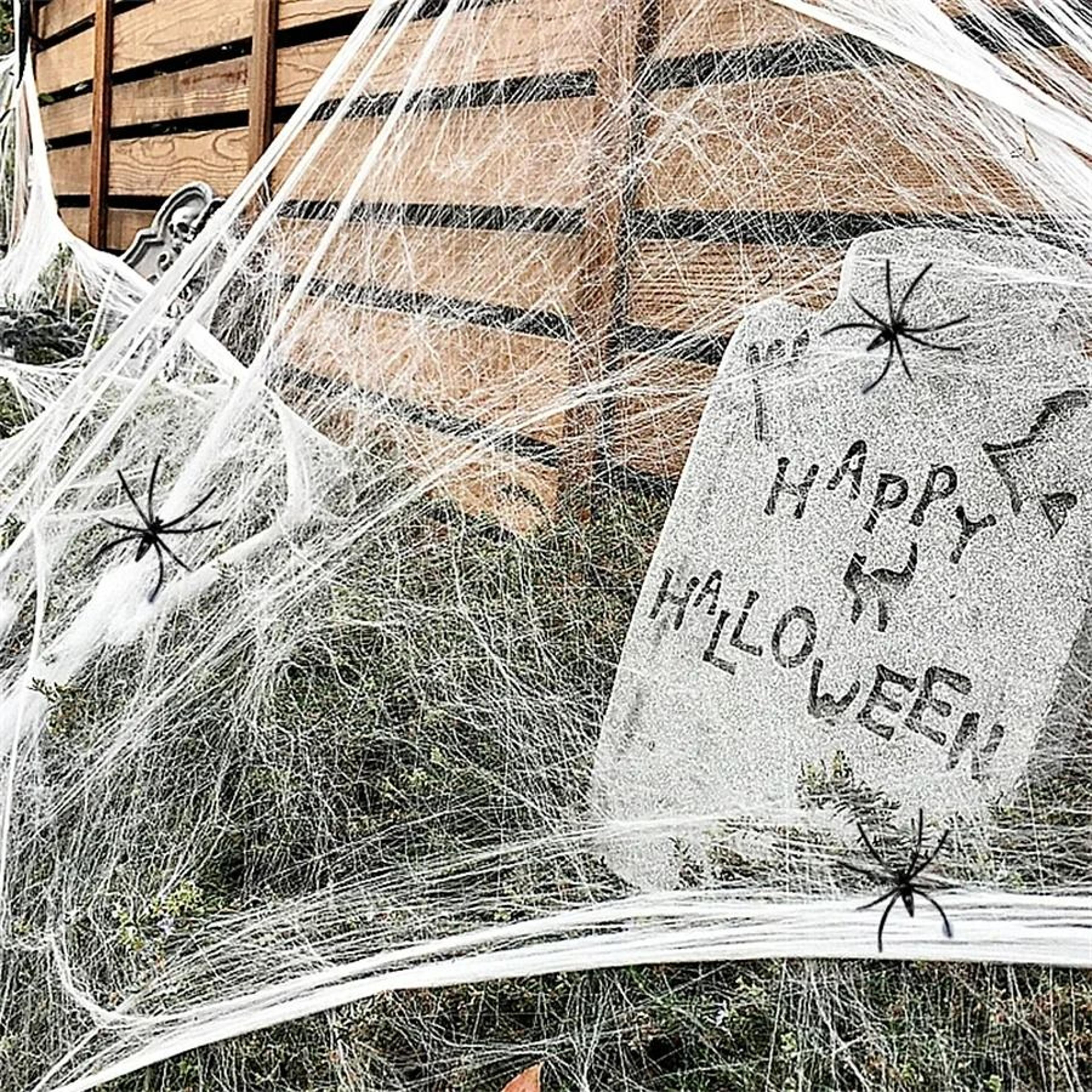 Stretchy Halloween Spider Web Artificial White Cobweb Decoration 4