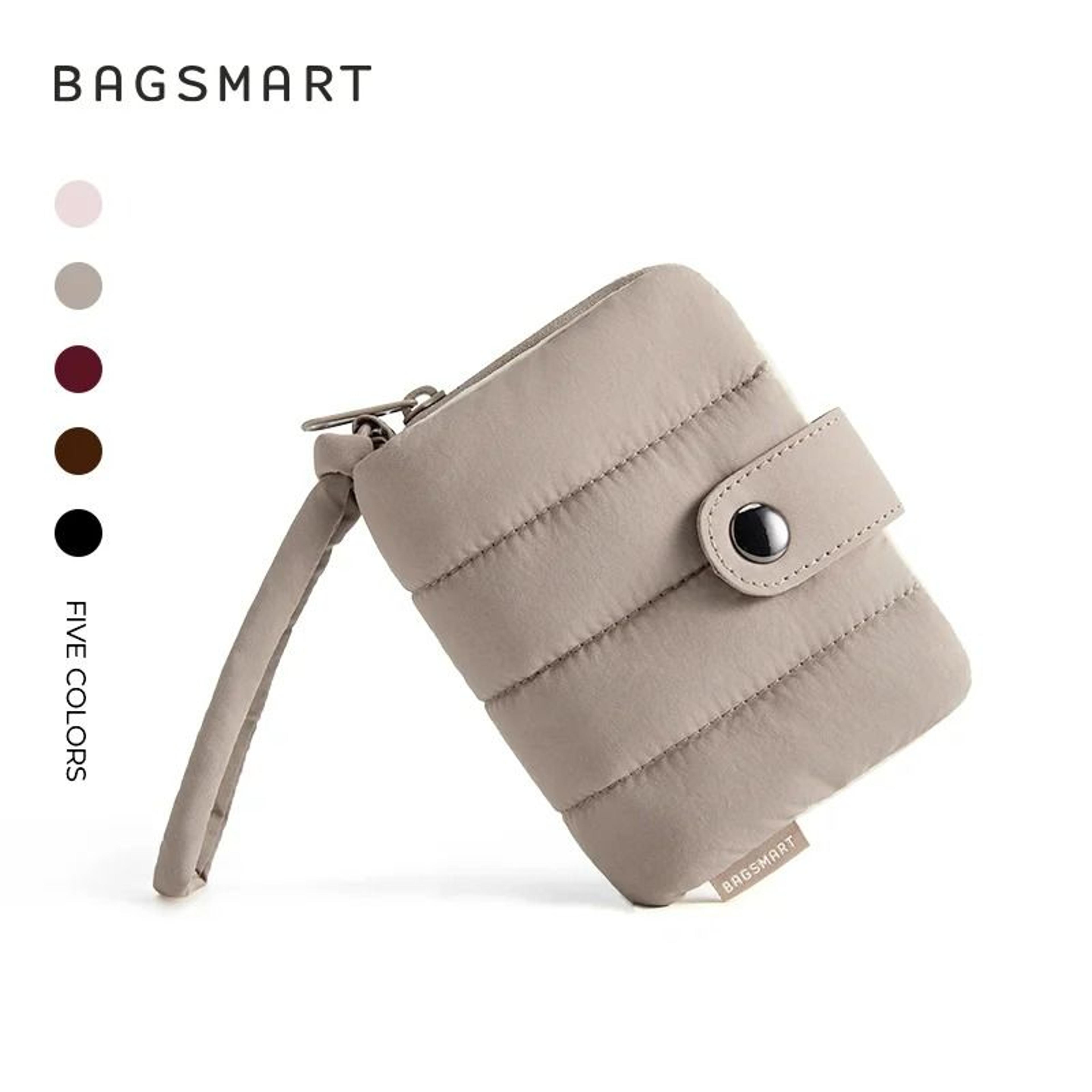 Mini Quilted Wristlet Coin And Card Pouch 9