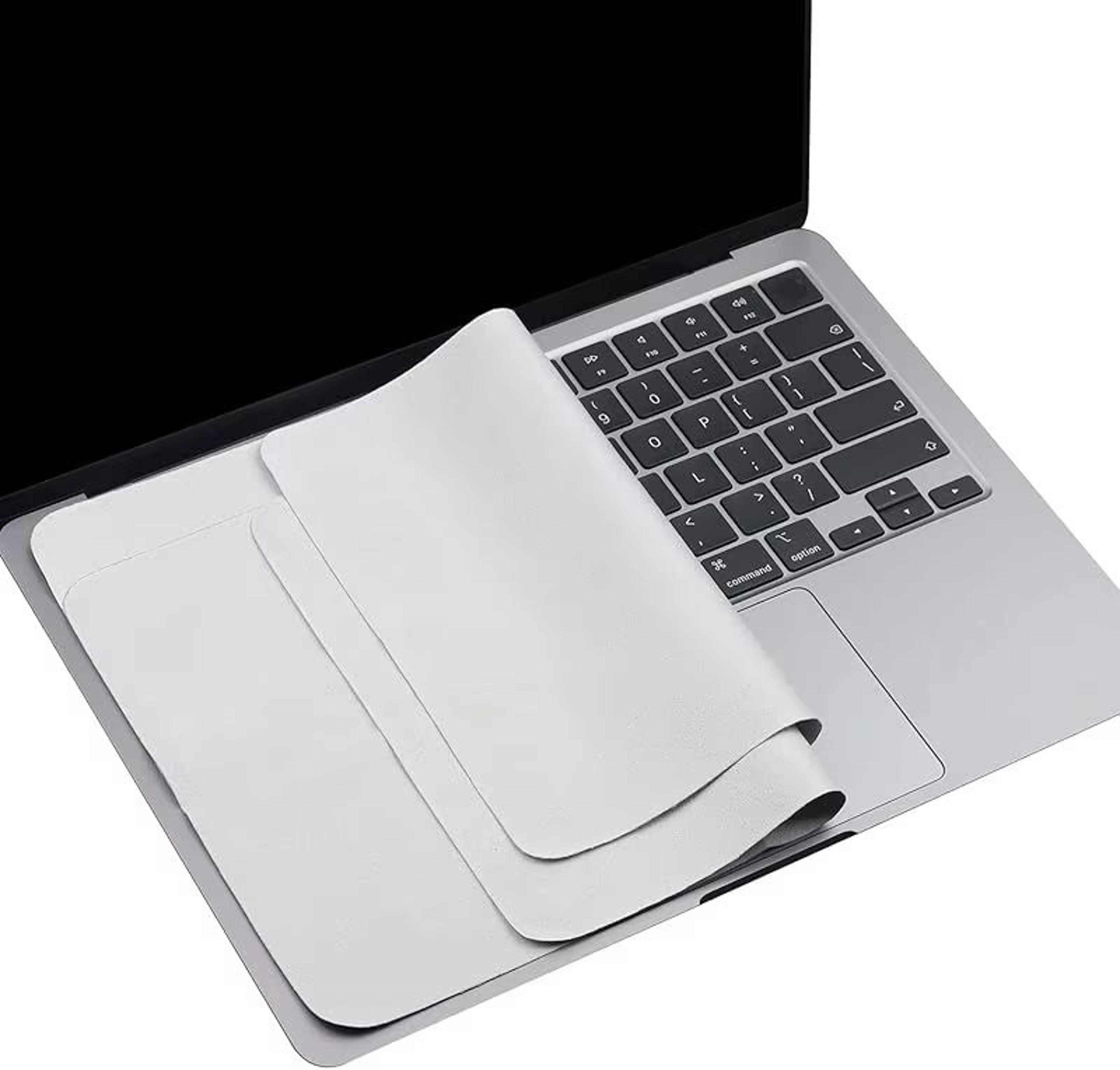 MacBook Microfiber Screen And Keyboard Cleaning Cloth 6