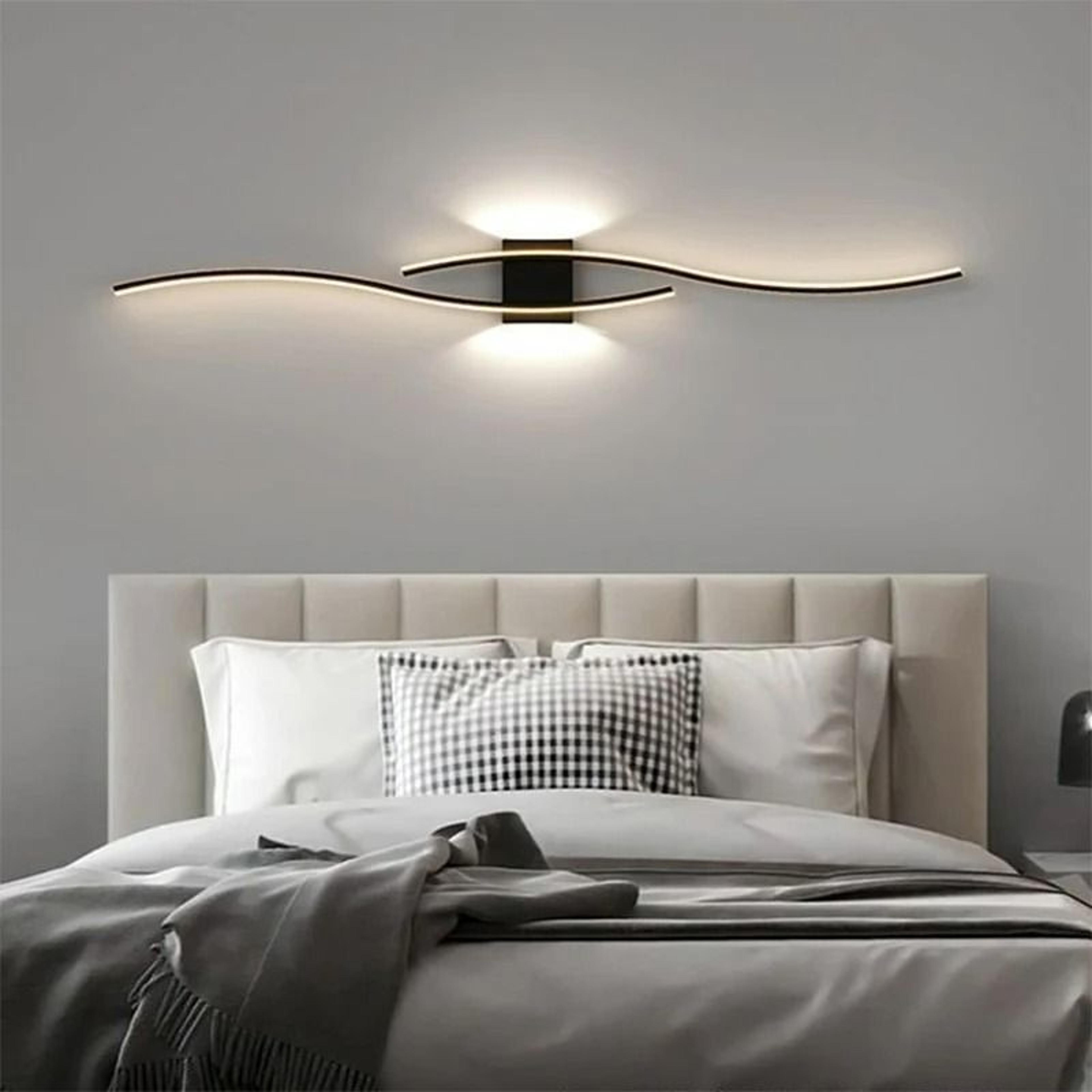 Double Curve LED Wall Sconce 1