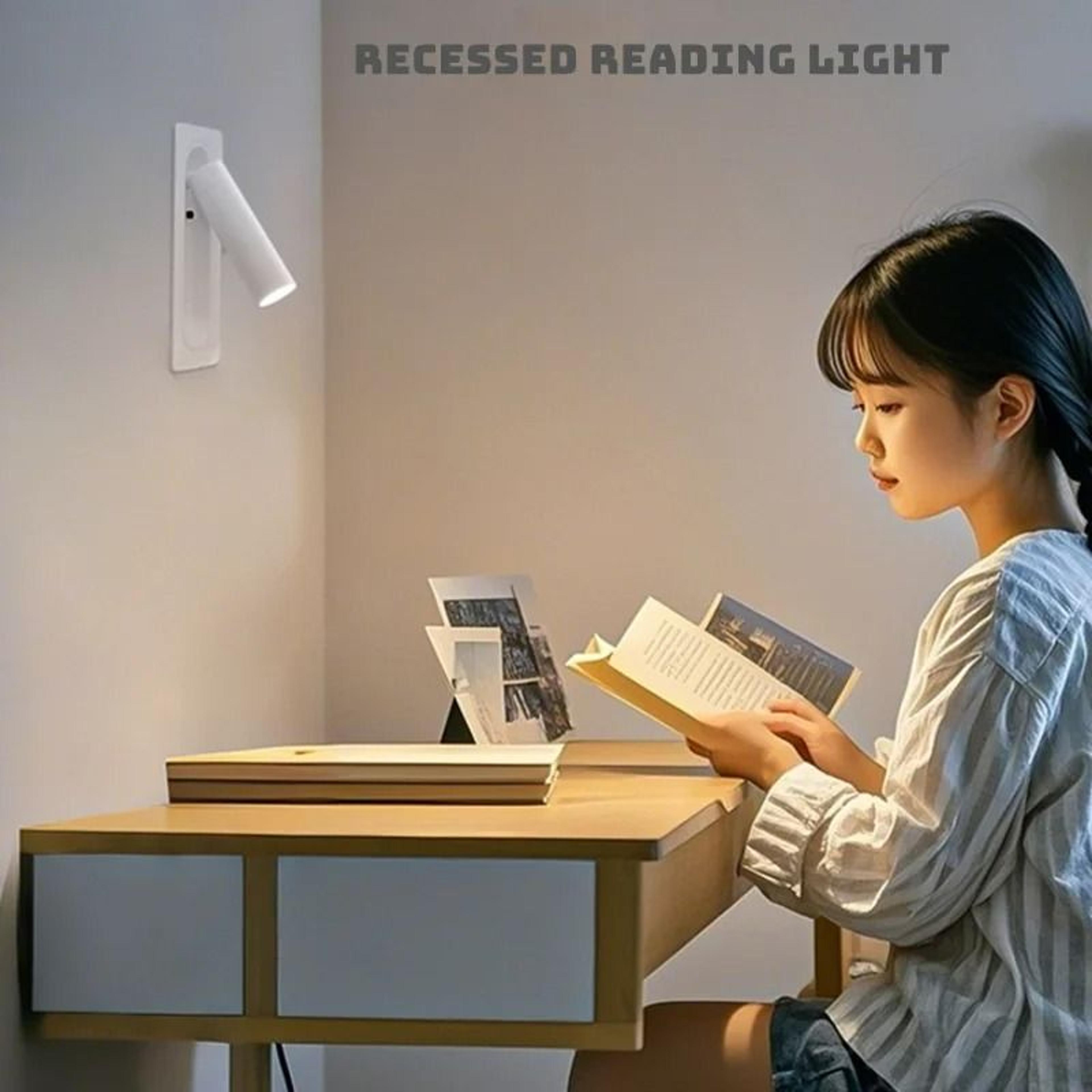 Readora Rotating Bedside Spotlight 1