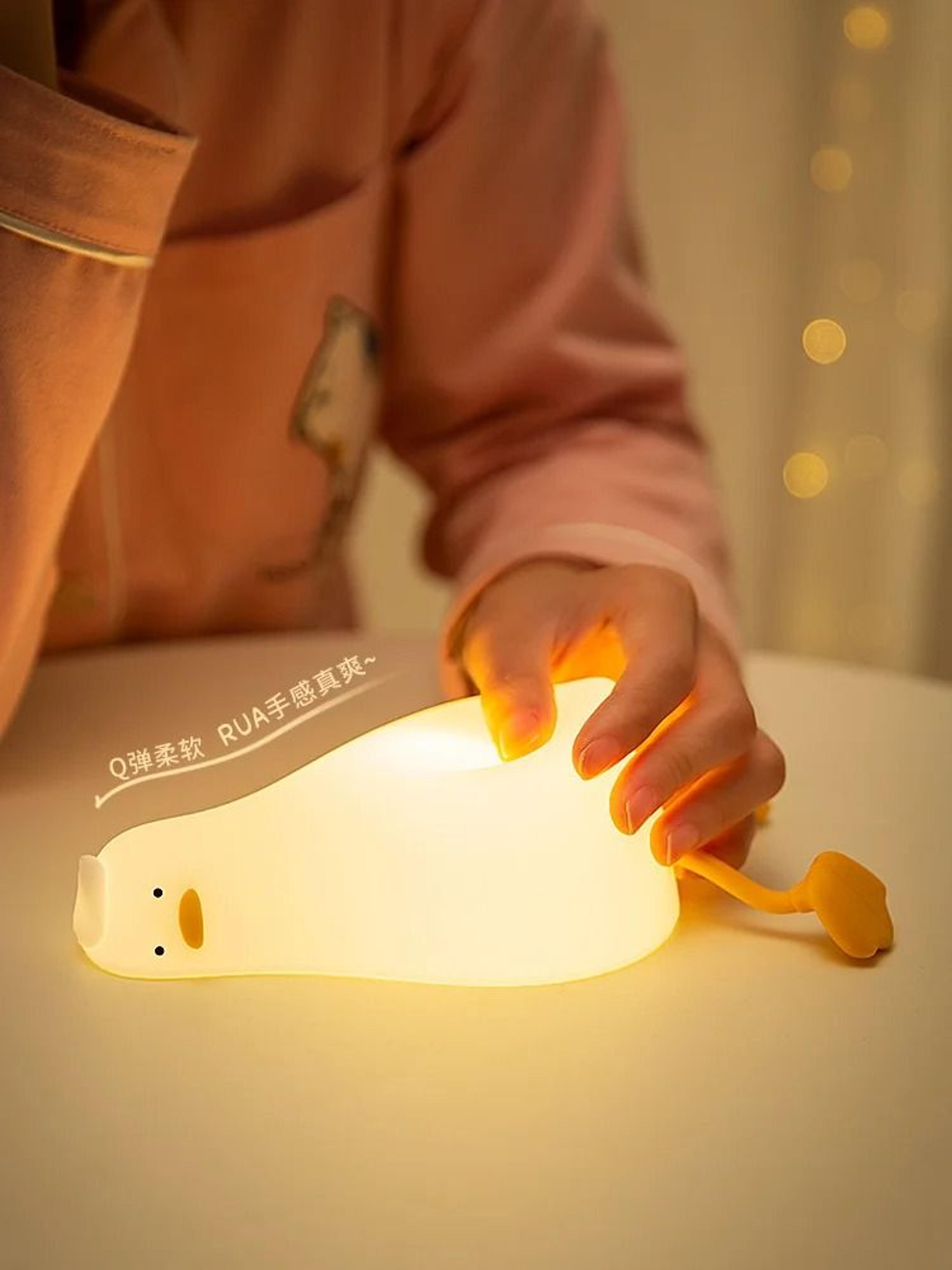 Sleepy Duck Silicone Night Light 4