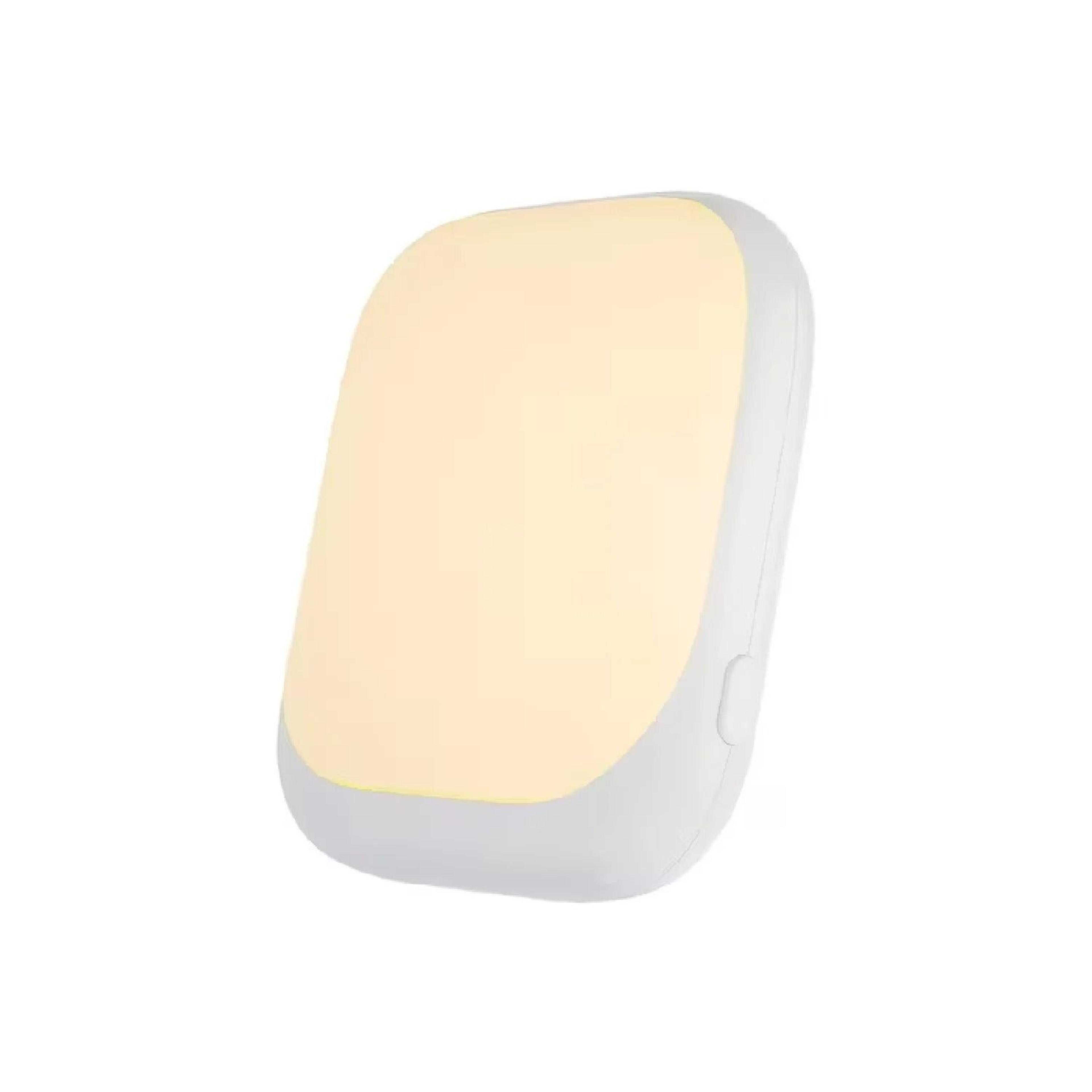 DreamGlow Twilight Sensor Night Light 6