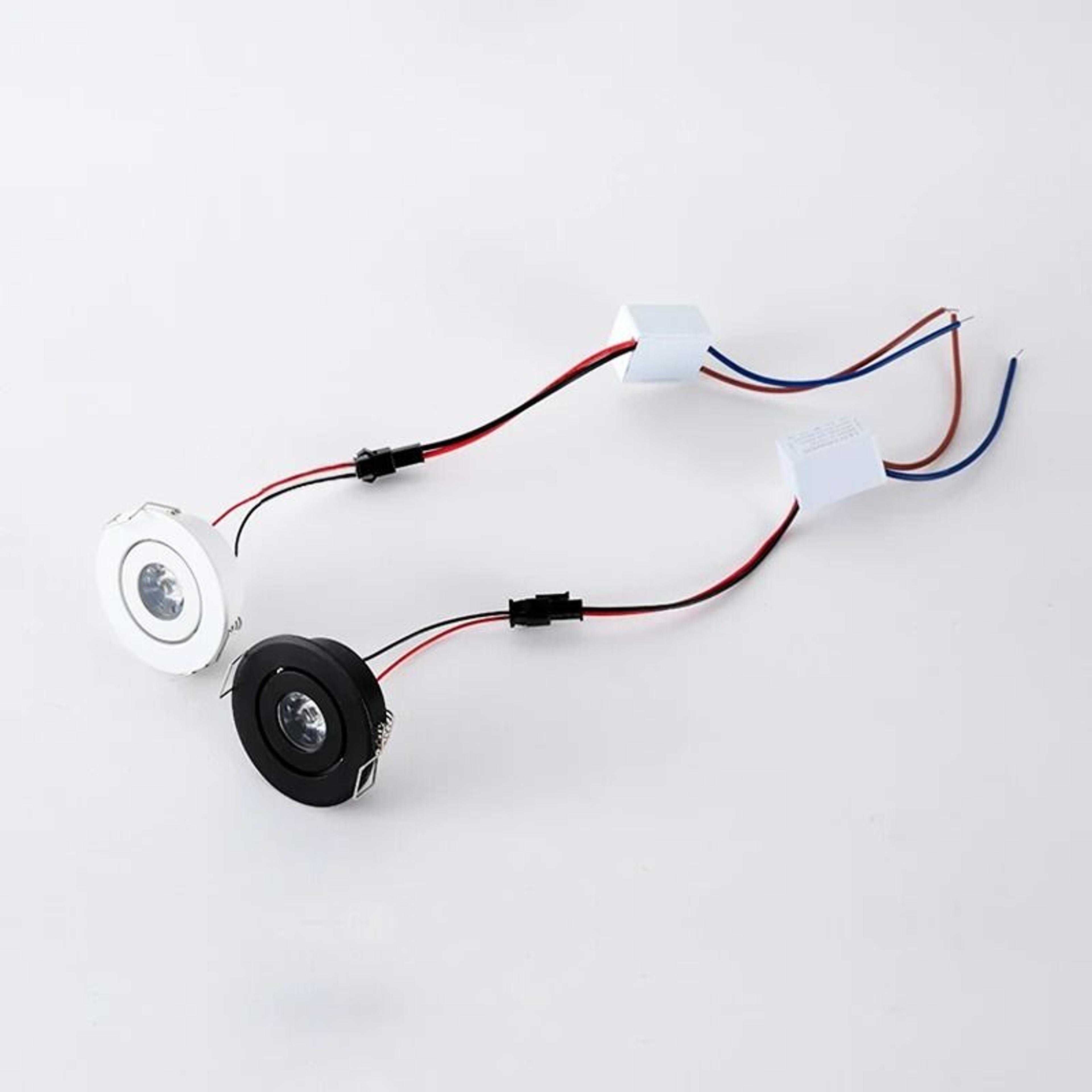 MiniBeam Recessed Spotlight Six Pack 4