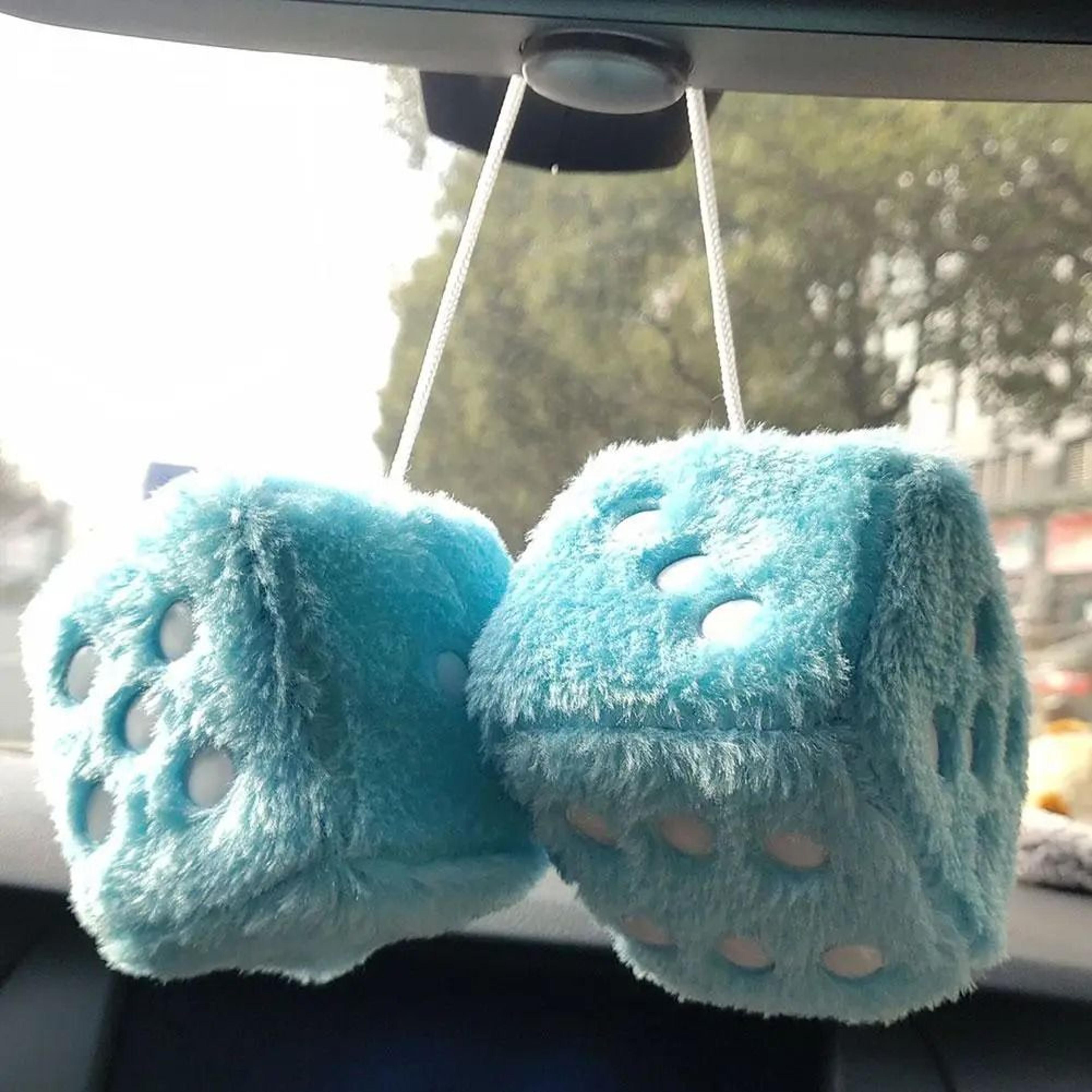 FuzzyRoll Plush Dice Pendant 1
