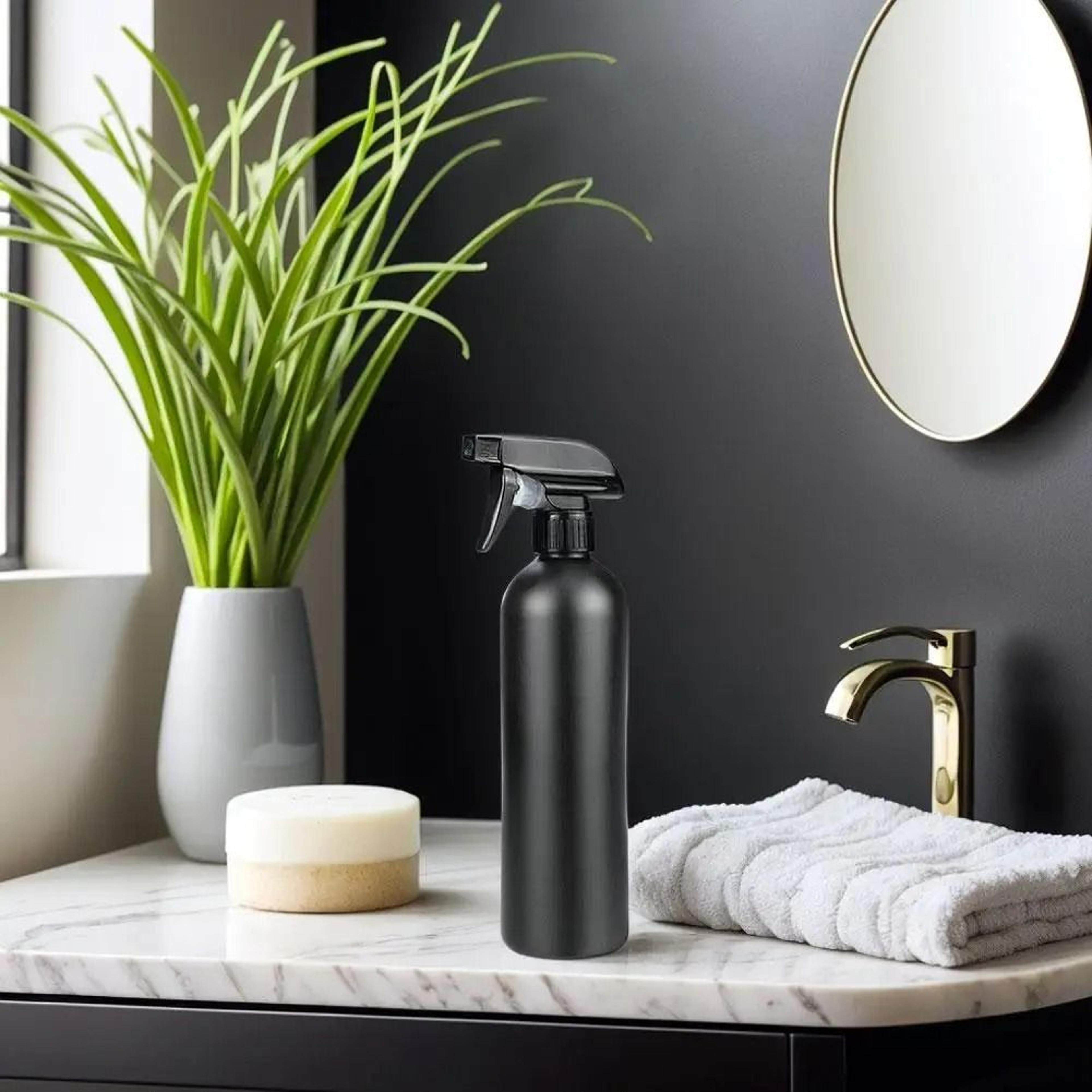 MistMate Refillable Spray Bottle 2