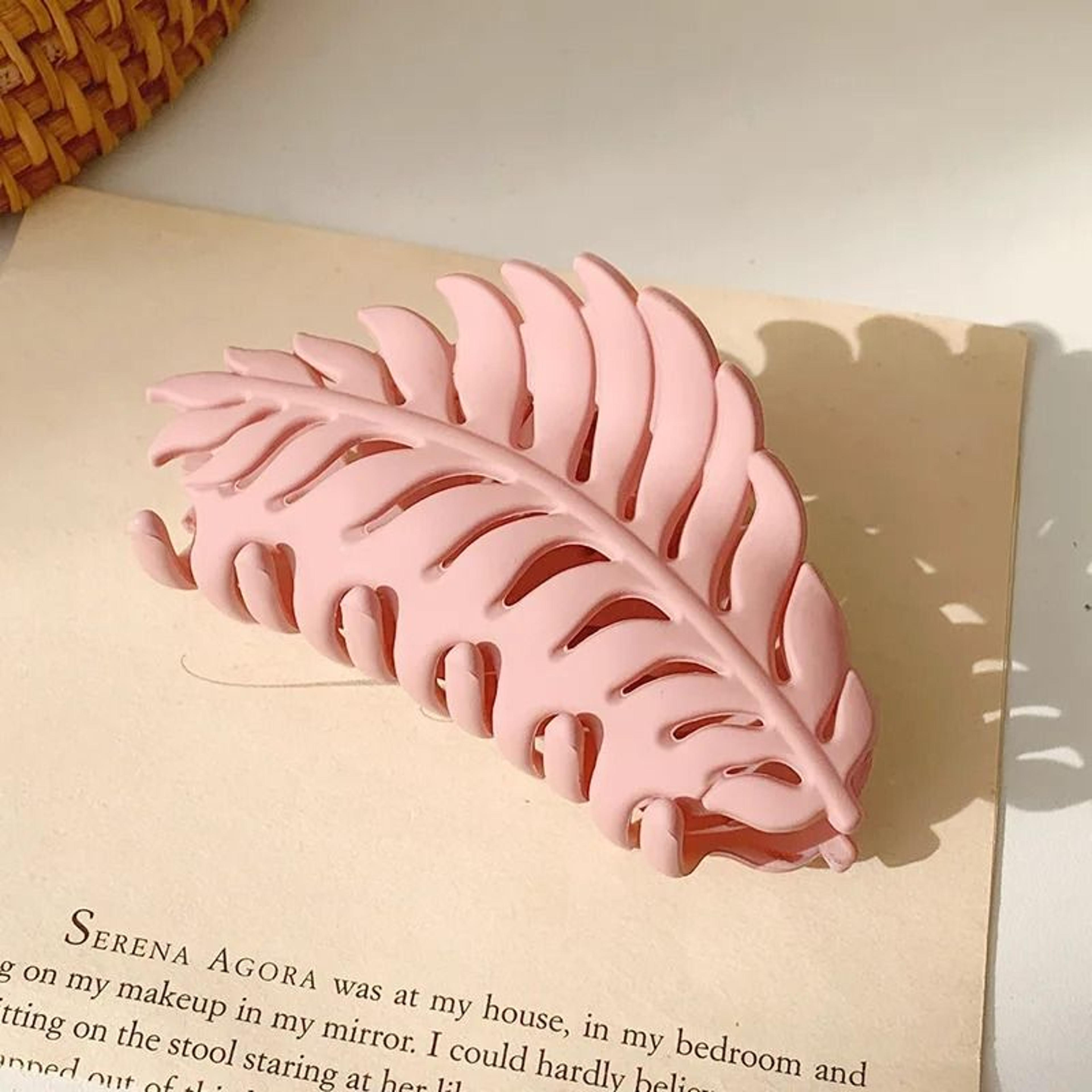 LeafTwist Ponytail Hair Claw 12