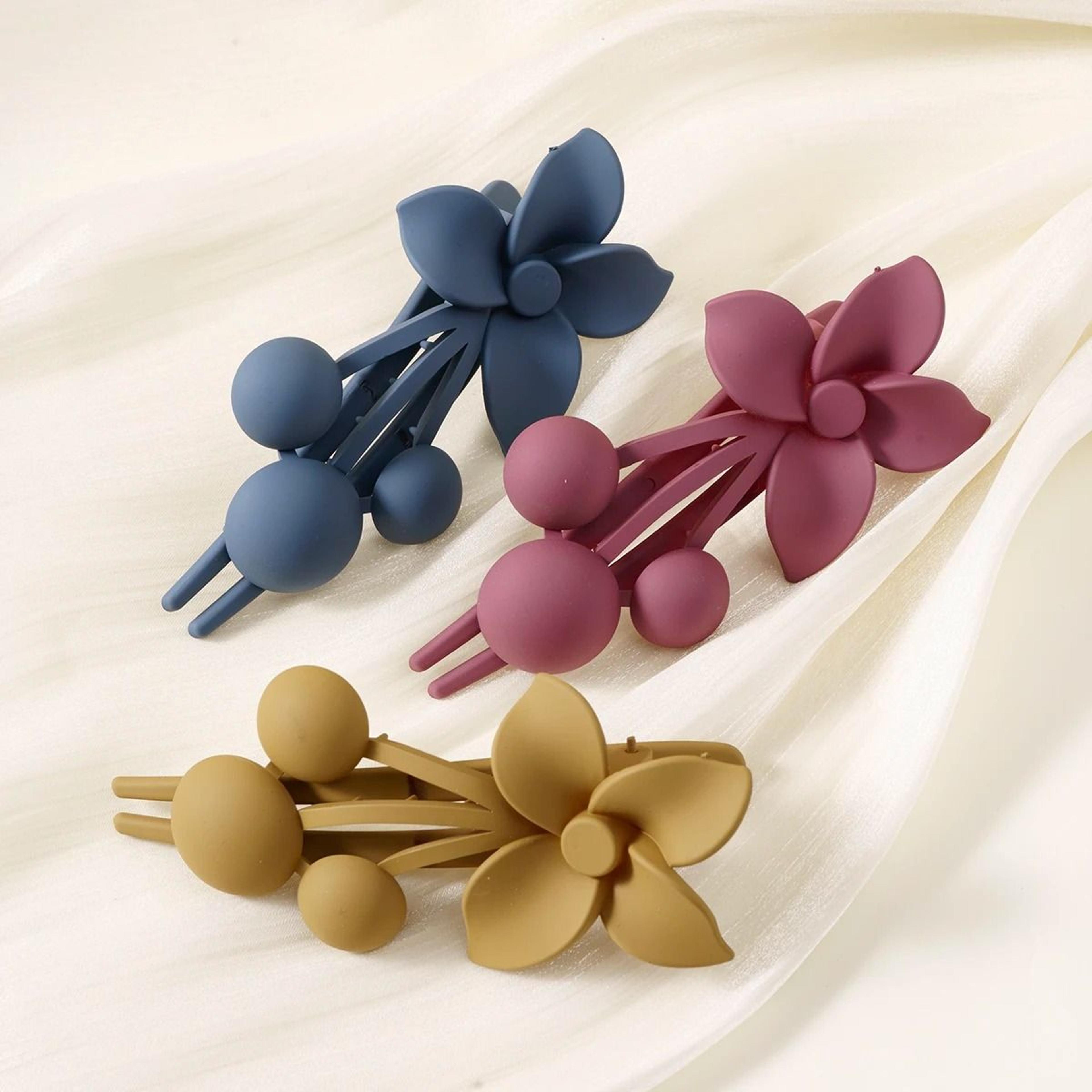 FrostBloom Flower Hair Claw 5
