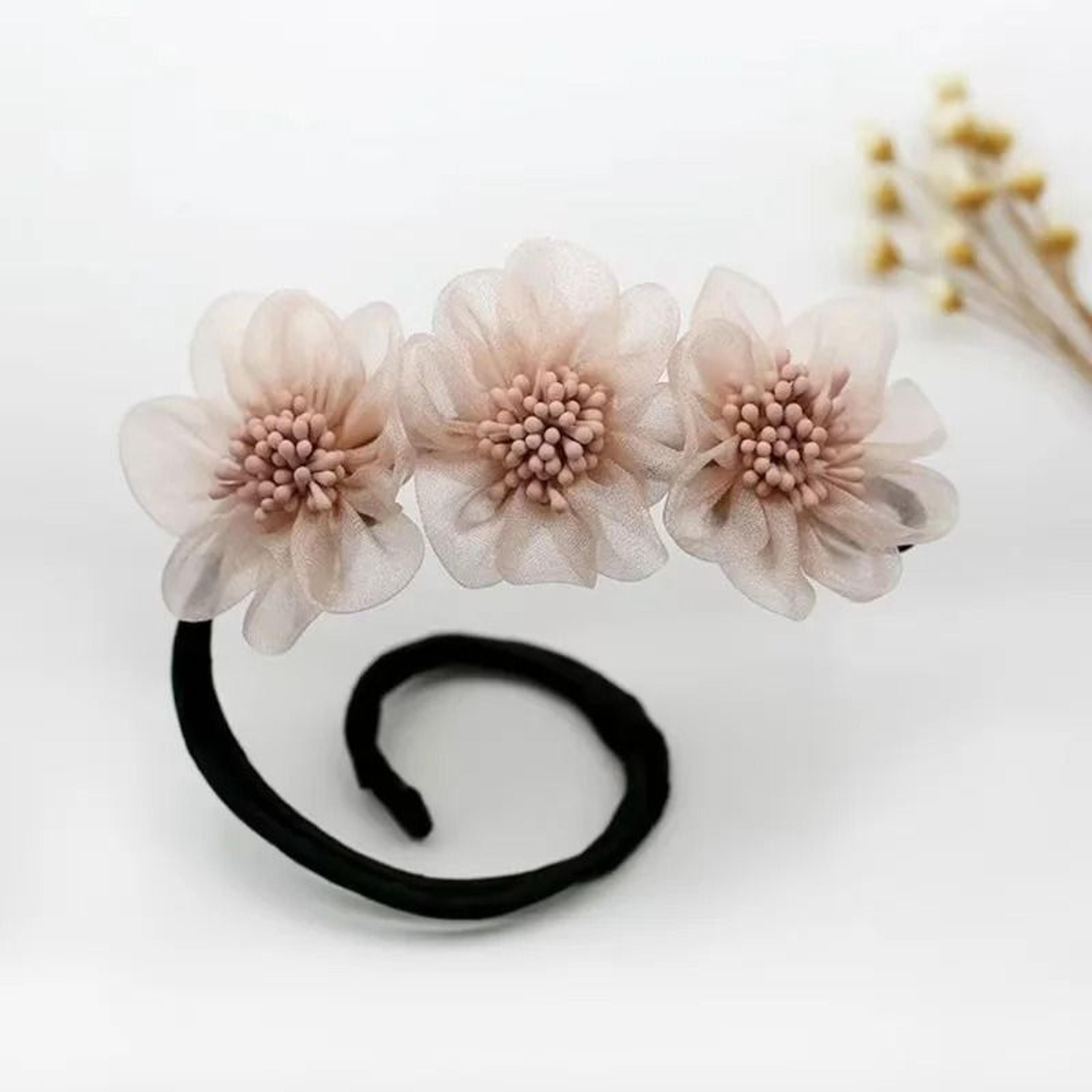 BloomTwist Chiffon Bun Maker 8