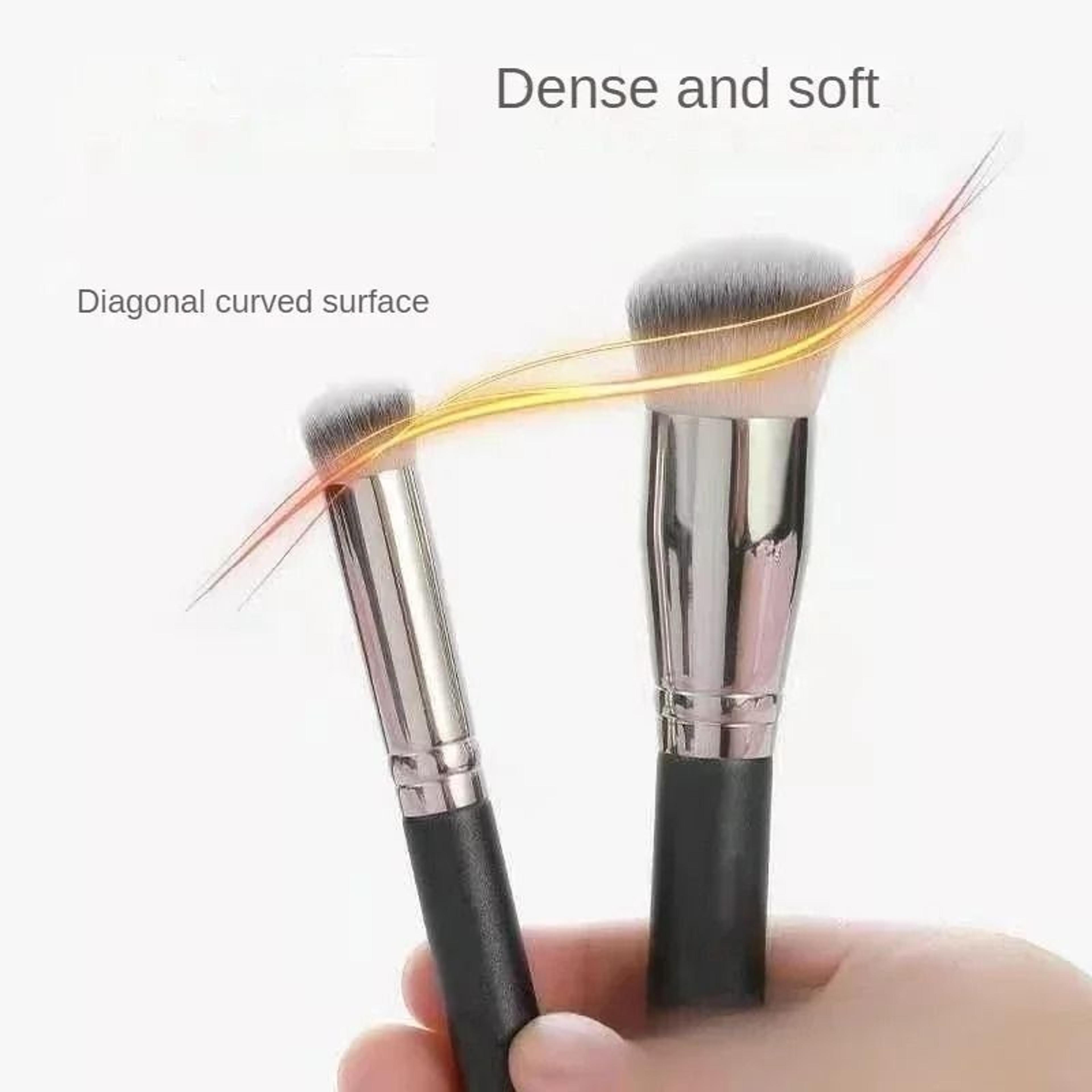 FlawlessTouch Foundation Makeup Brush 5