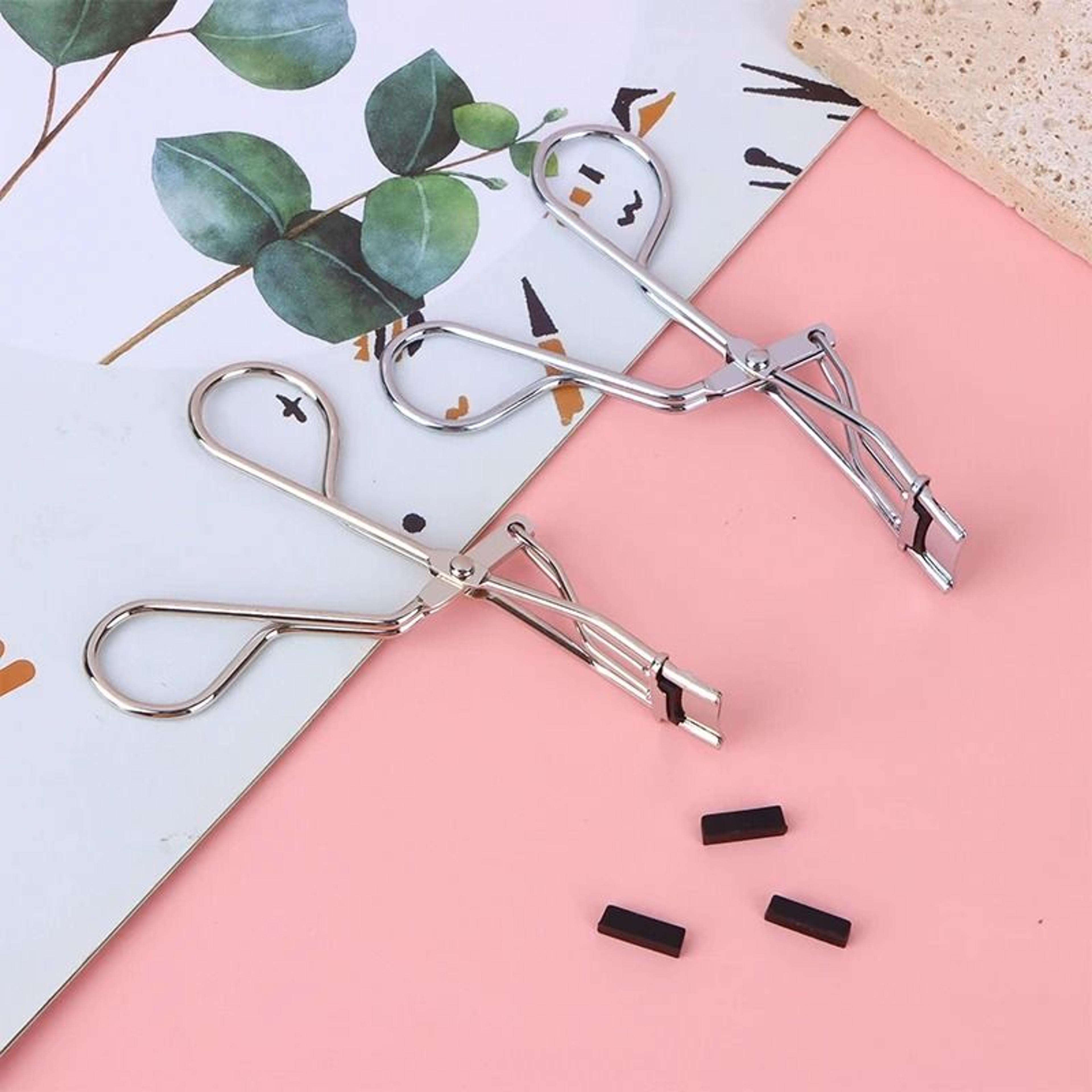 LashCurve Precision Eyelash Curler 1