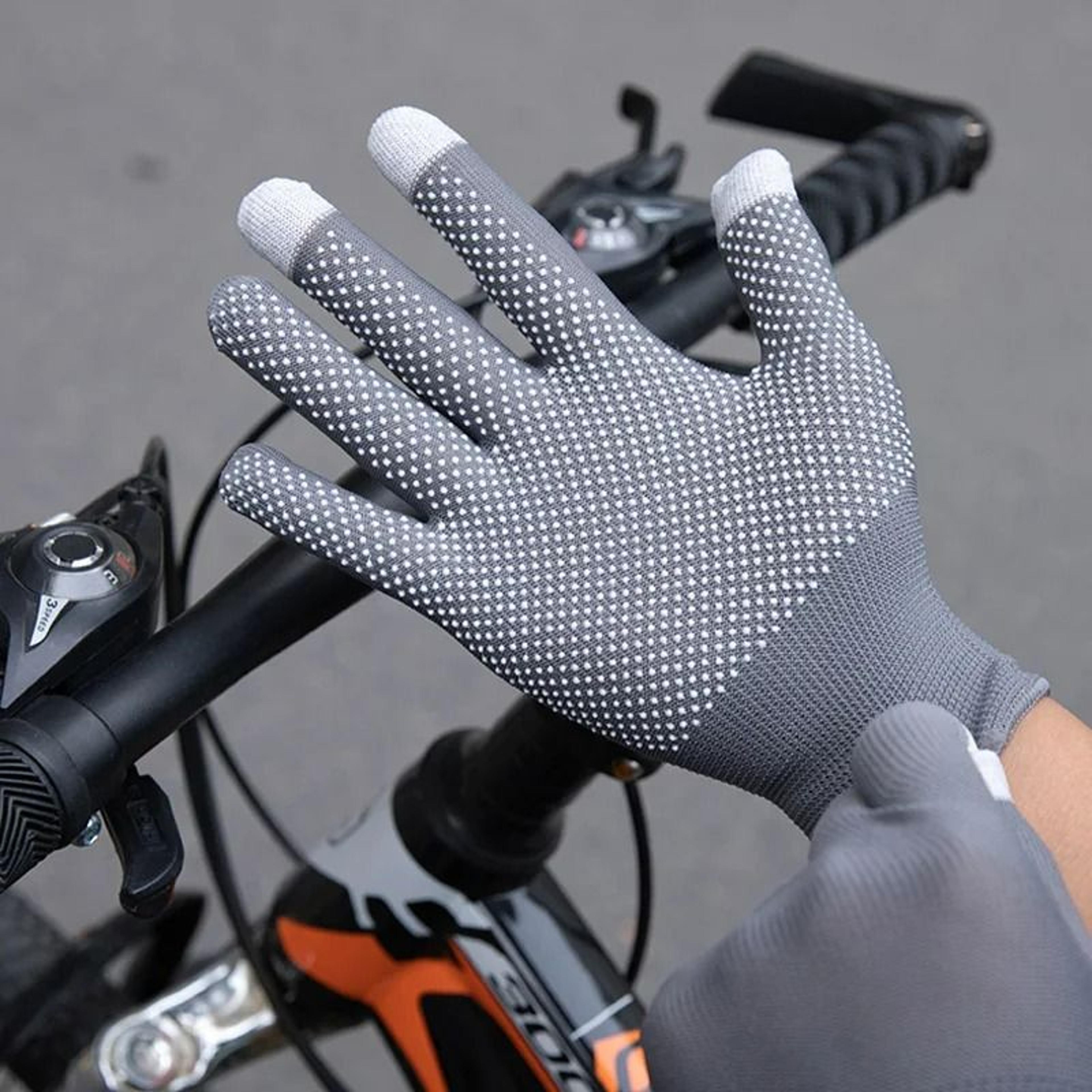 SunTrail Touchscreen Outdoor Gloves 1