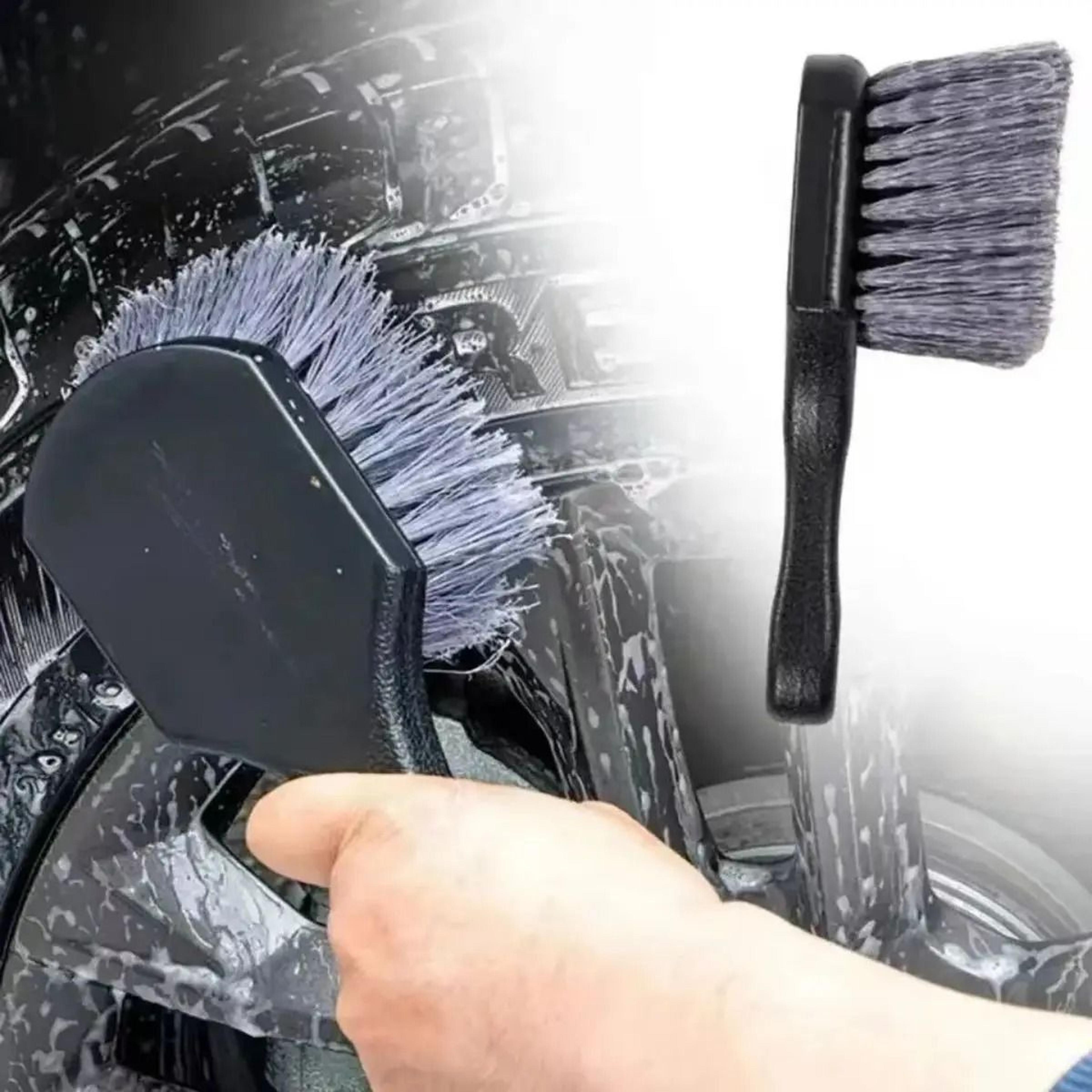WheelShine Short Handle Car Cleaning Brush 0