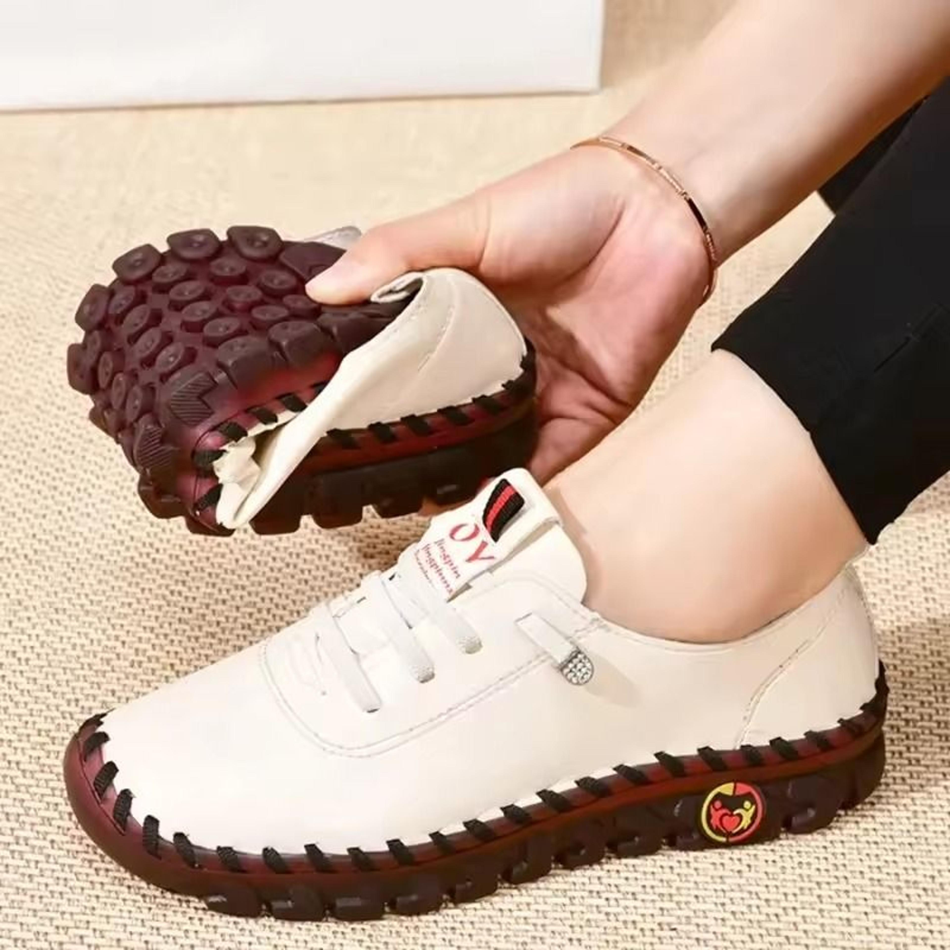 Womens Large Size PU Leather Sneakers With Flat Bottom And Elastic Straps 0