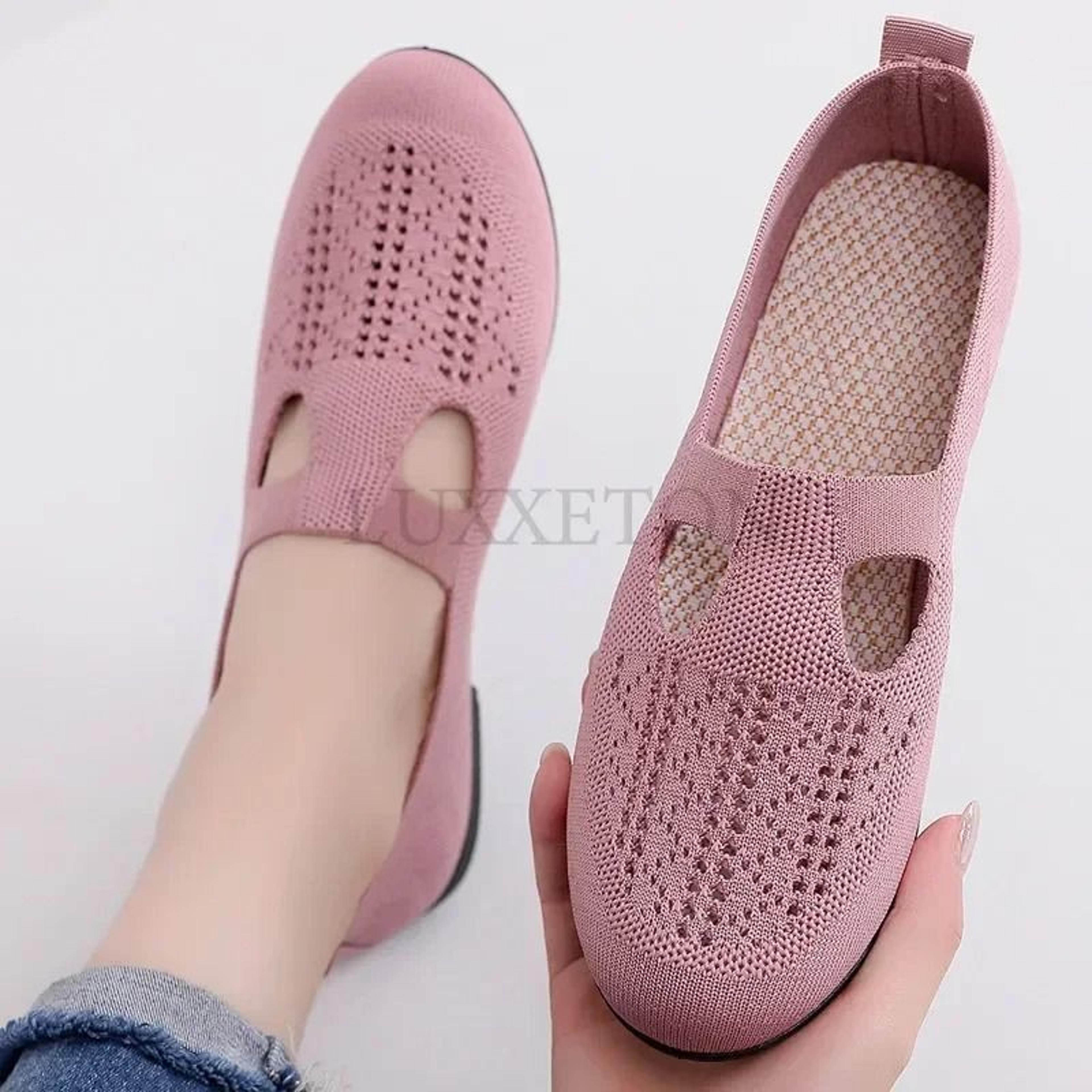 Summer Mesh Slip On Mother Shoes For Women Lightweight Breathable Non Slip Casual Sports Sneakers 0