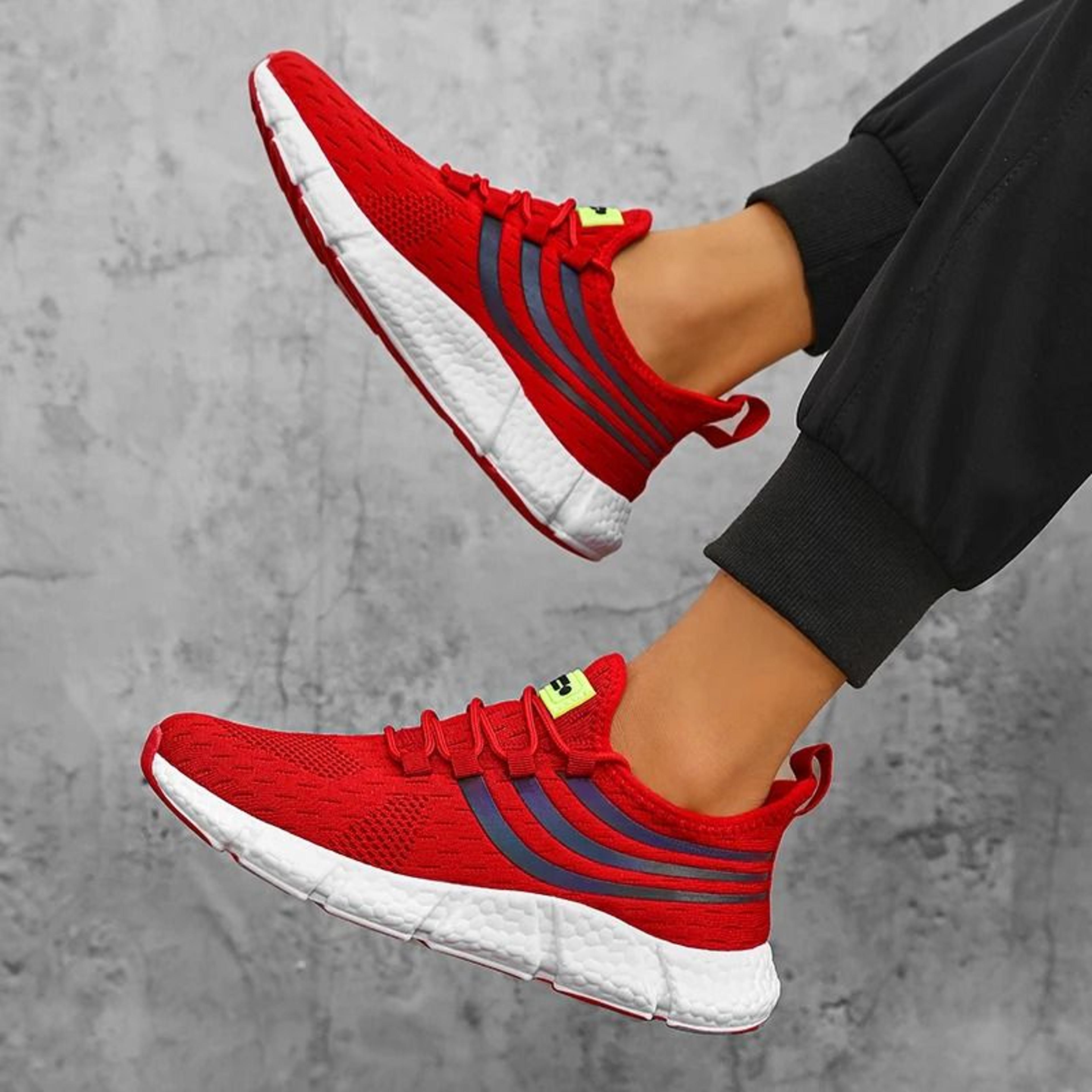 mens lightweight breathable sneakers non slip casual athletic running and walking shoes for outdoor sports