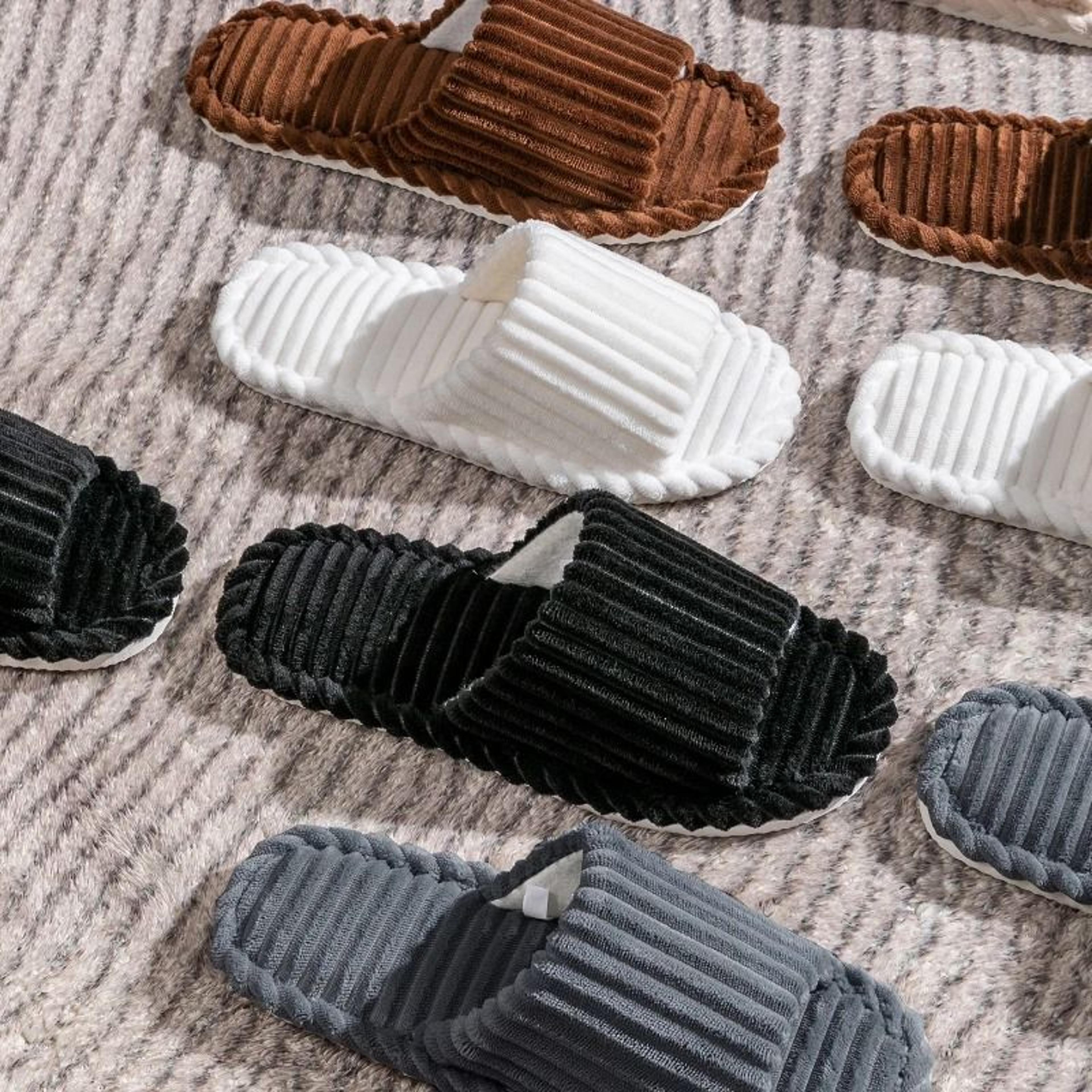 Men Breathable Open Toe Indoor Slippers Anti Slip 5