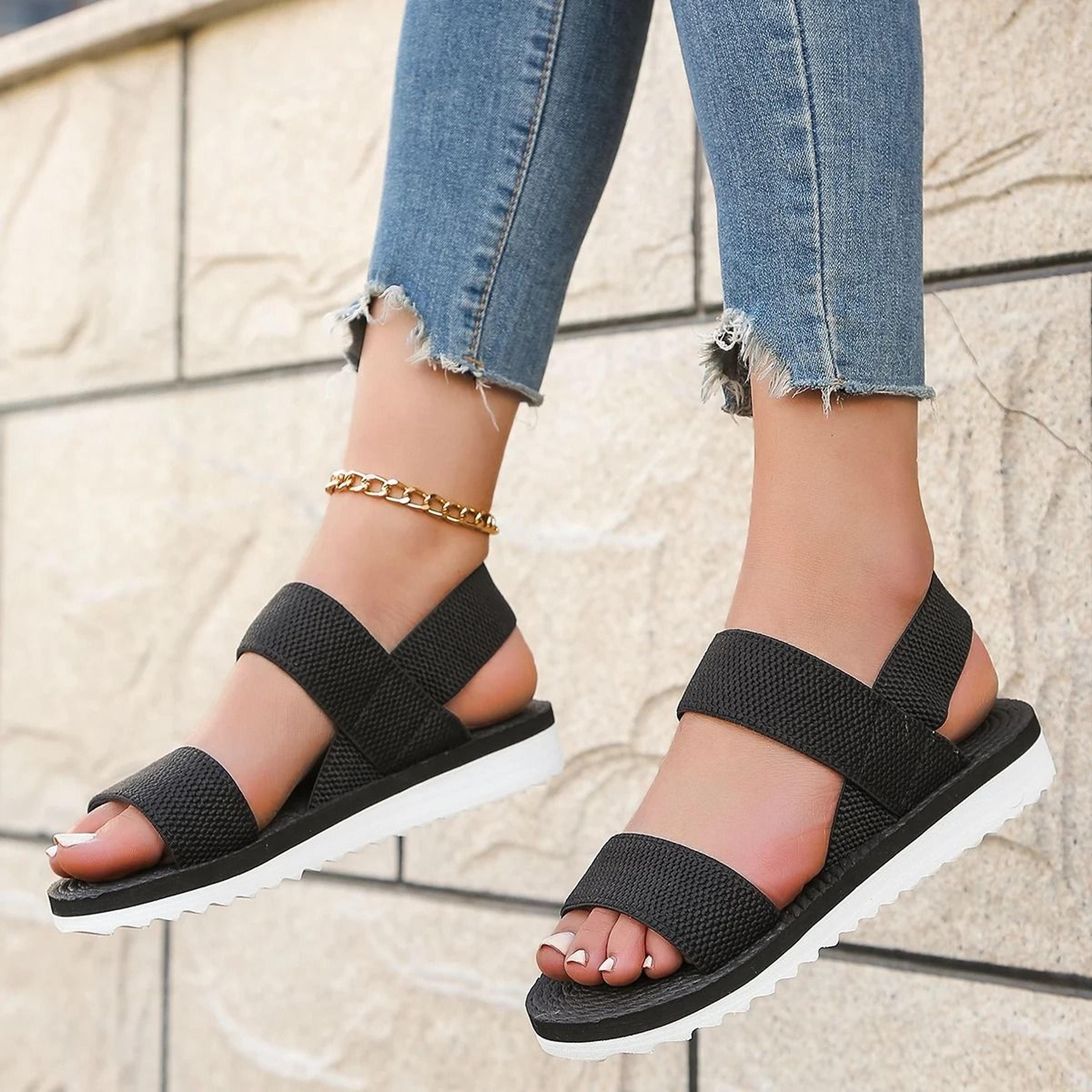 Womens Black Flat Sandals With Anti Slip Shoelace Sole 3