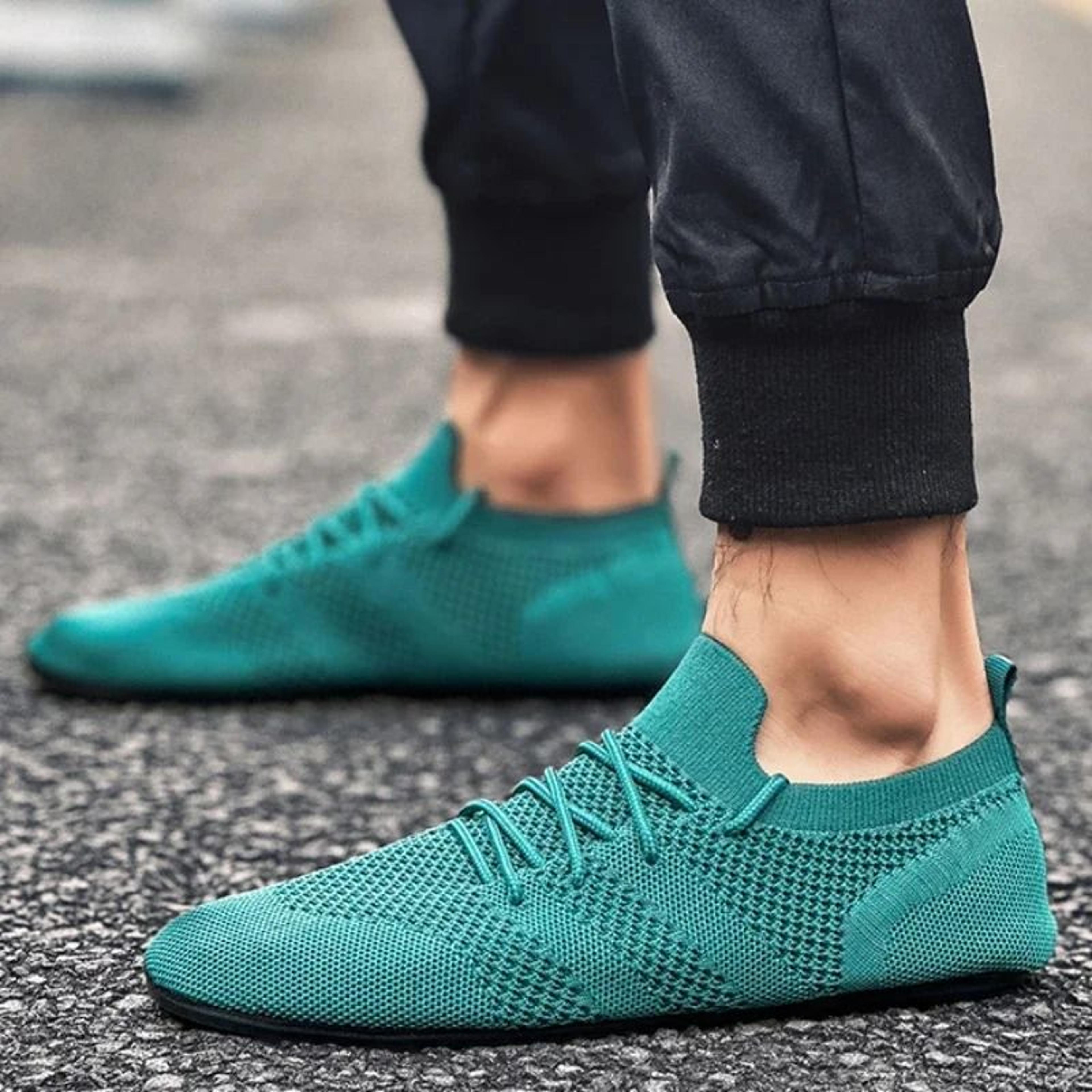 Summer Men Casual Mesh Sneakers Lightweight Slip On Outdoor Walking Shoes 1