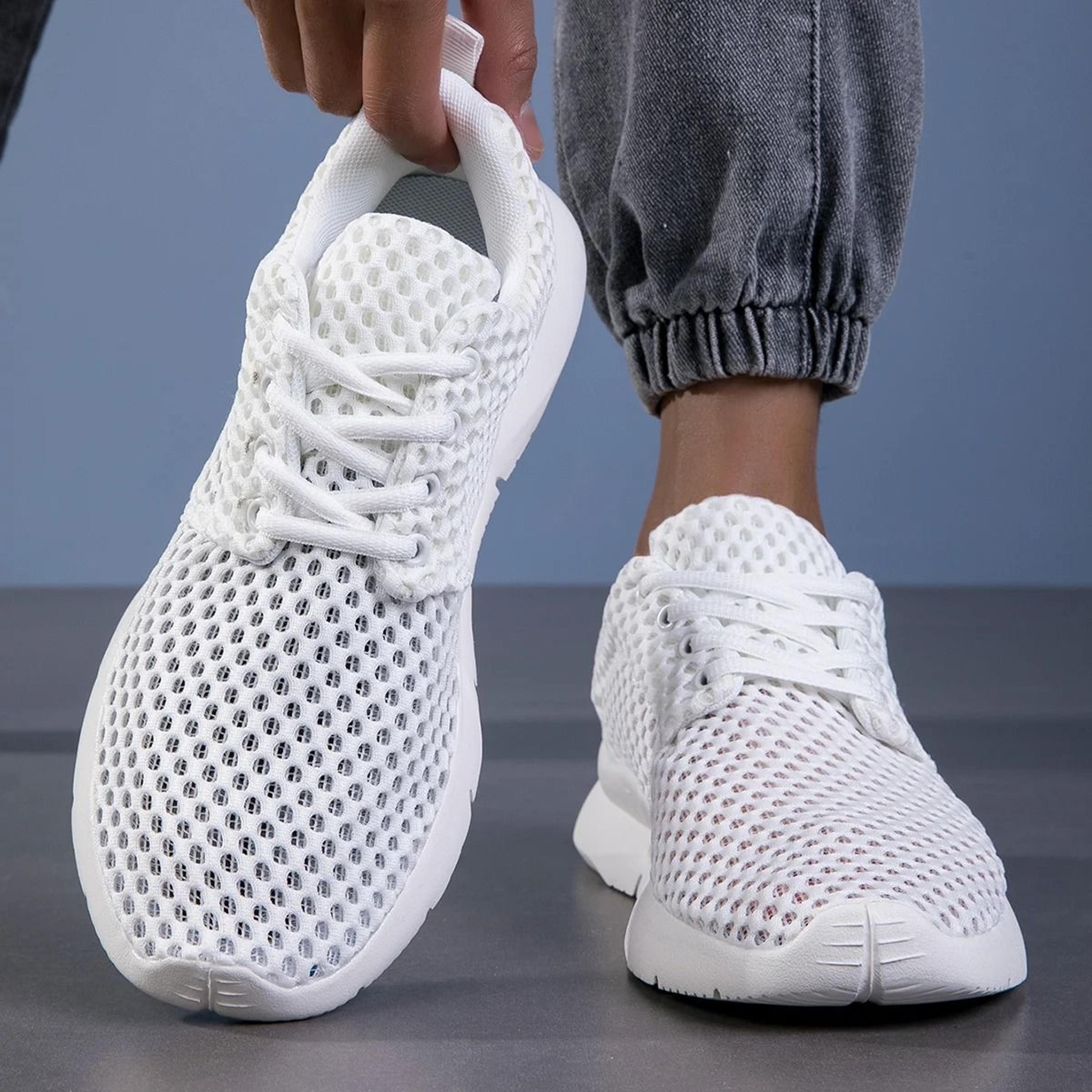 New White Mesh Breathable Lightweight Summer Shoes For Men 3