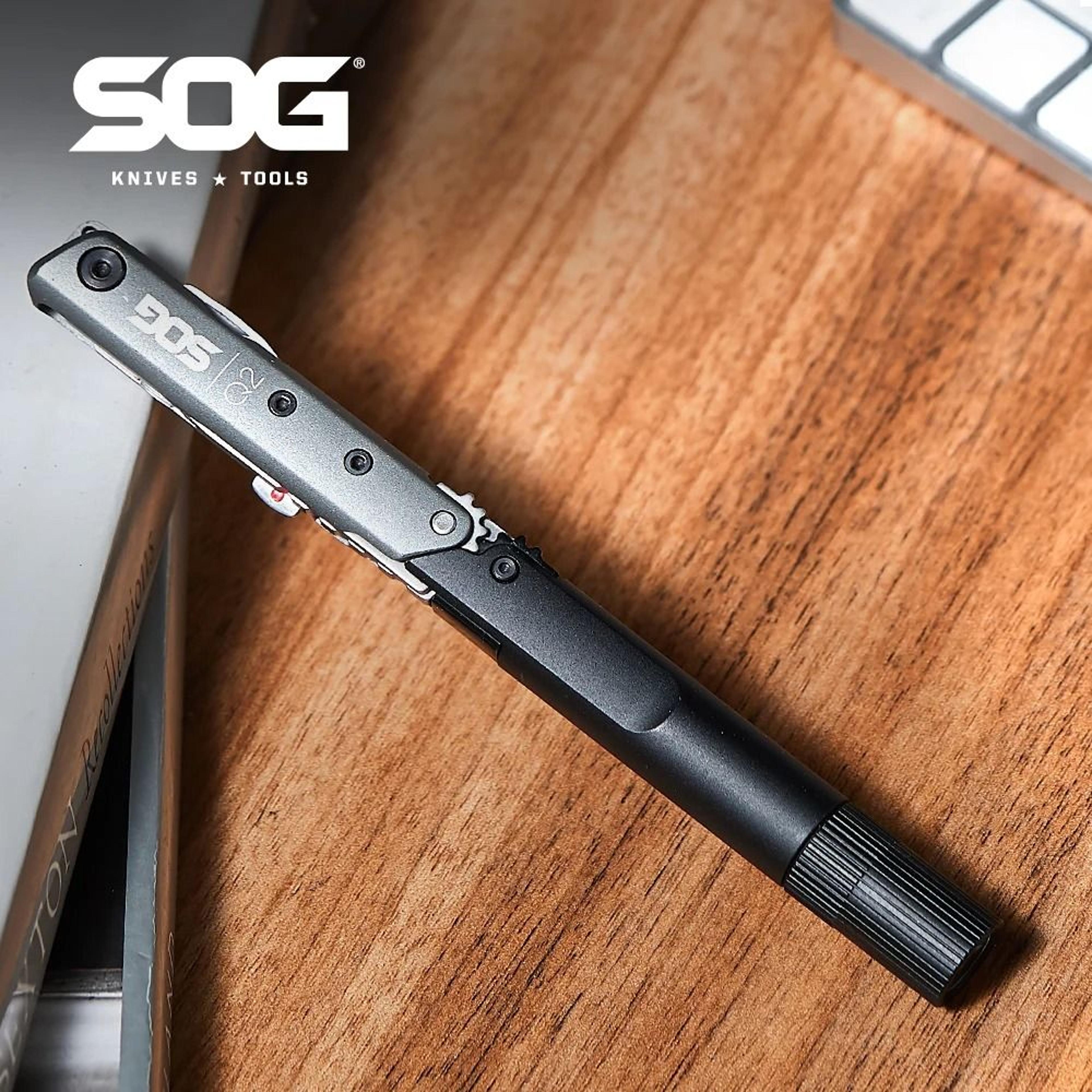 sog baton q2 4in1 edc pen multitool with flashlight knife and screwdriver