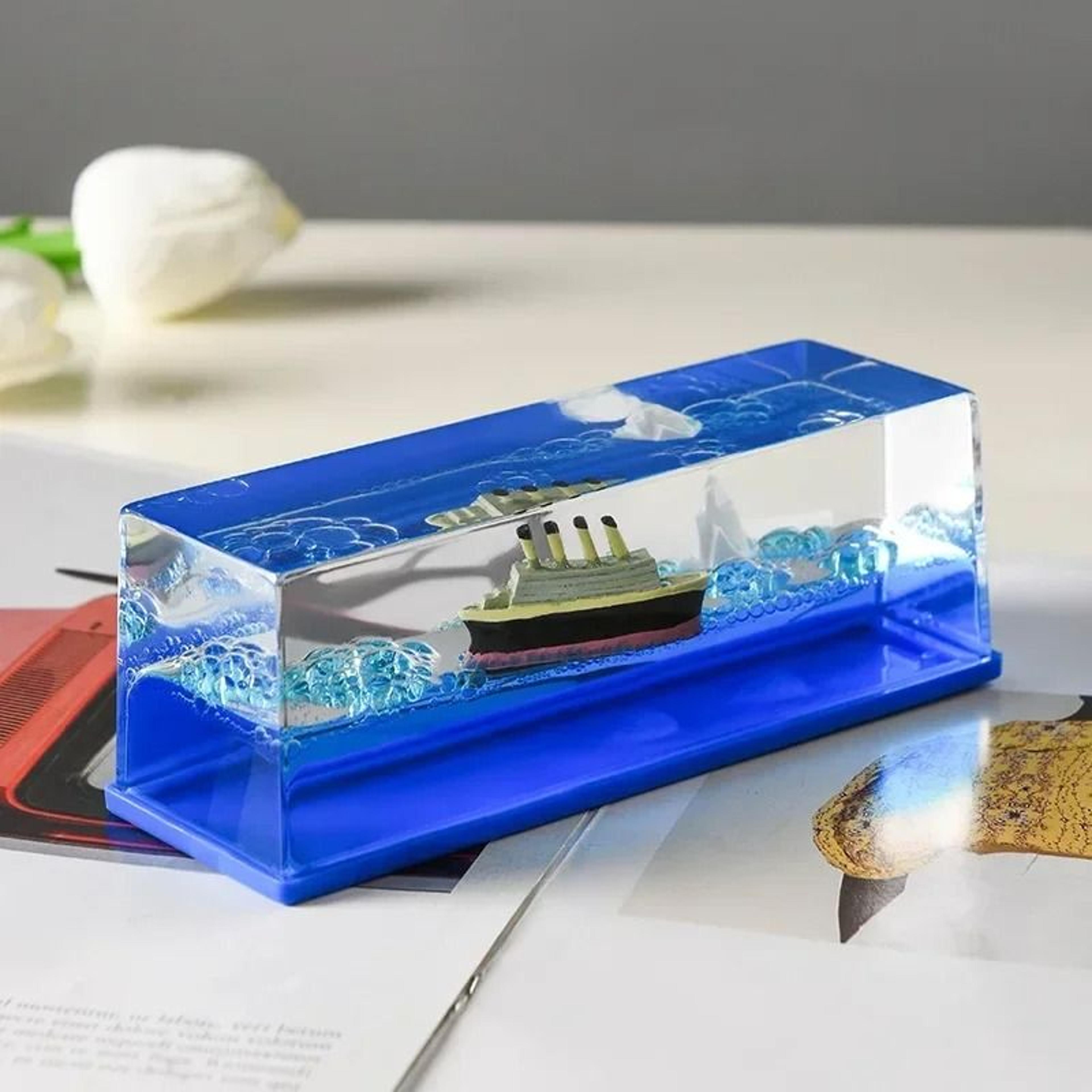 Floating Titanic And Black Pearl Ship Liquid Drift Bottle Desk And Home Decoration 1