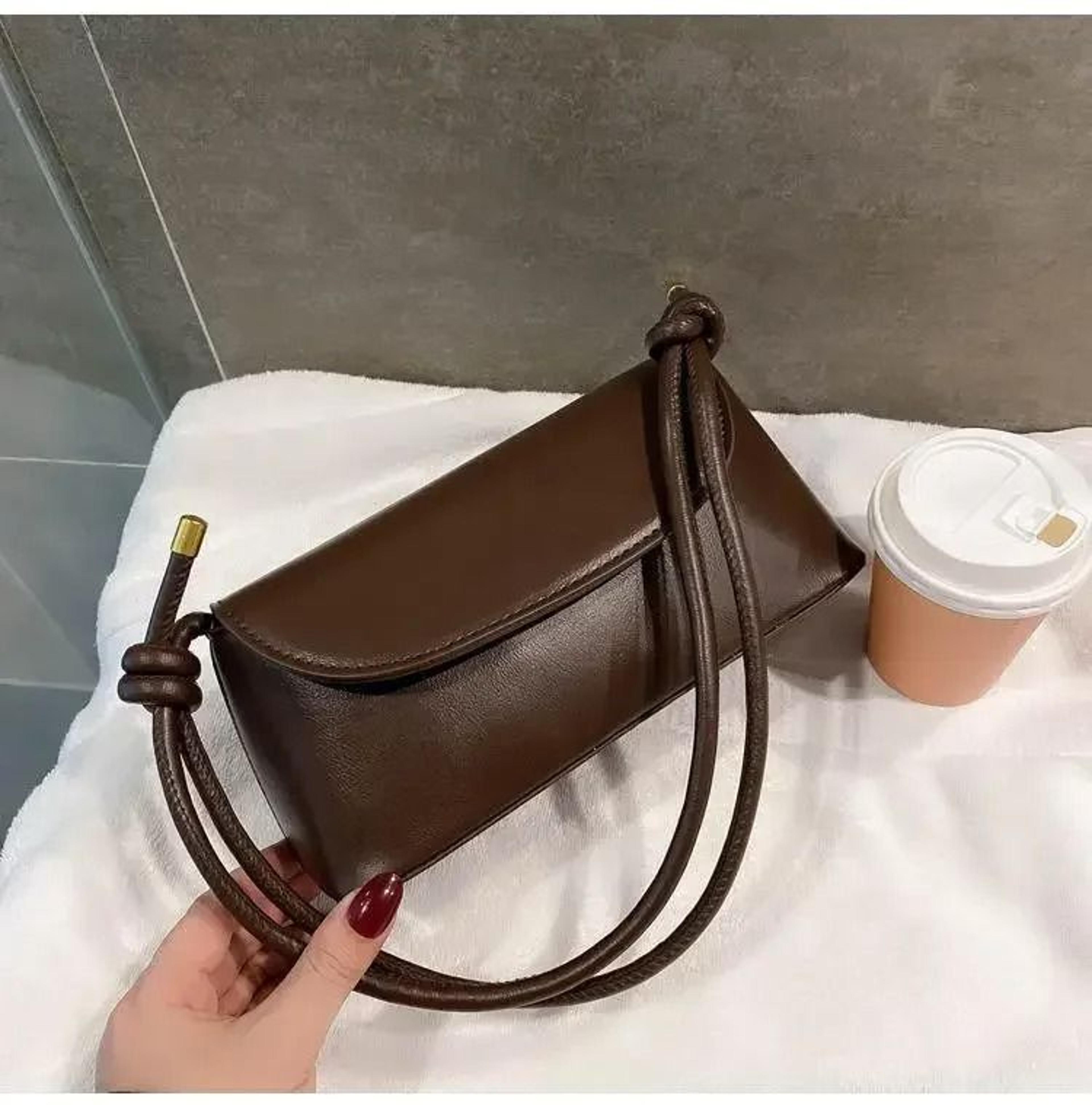 Internet Celebrity Retro Small Bag For Women Autumn Winter Trendy Crossbody Shoulder Bag 2