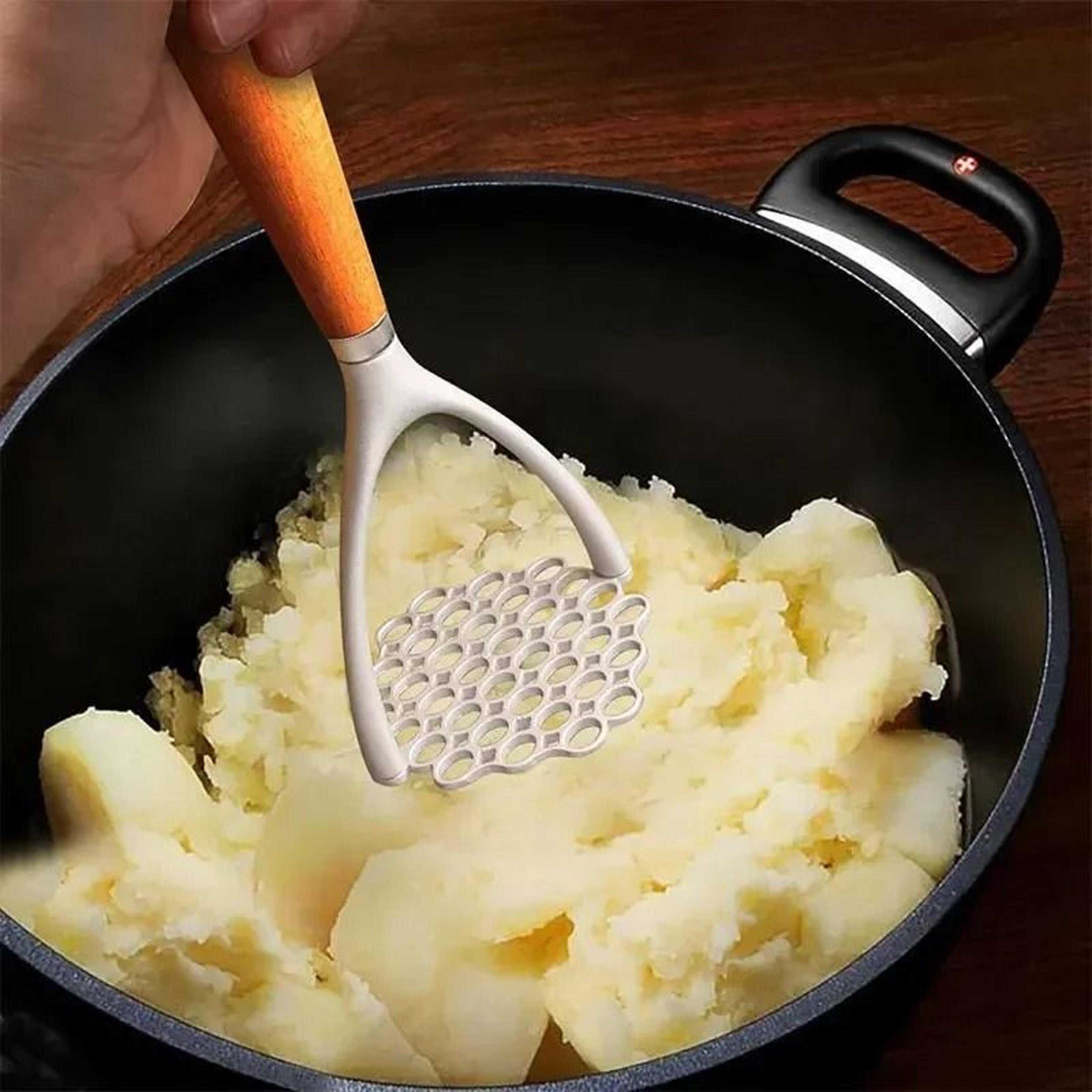 Aluminum Manual Potato Masher Meat Press Tool With Wood Handle 4