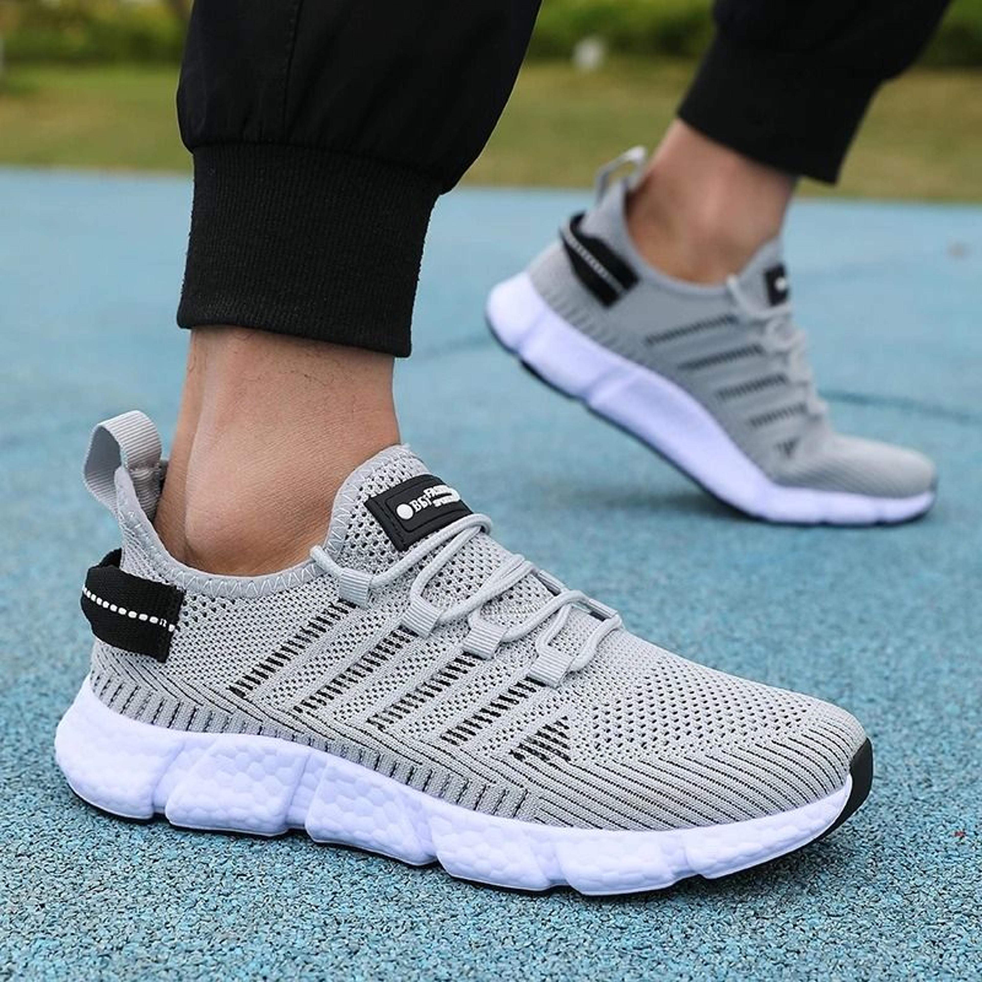 men mesh breathable running shoes lightweight casual outdoor exercise trainers