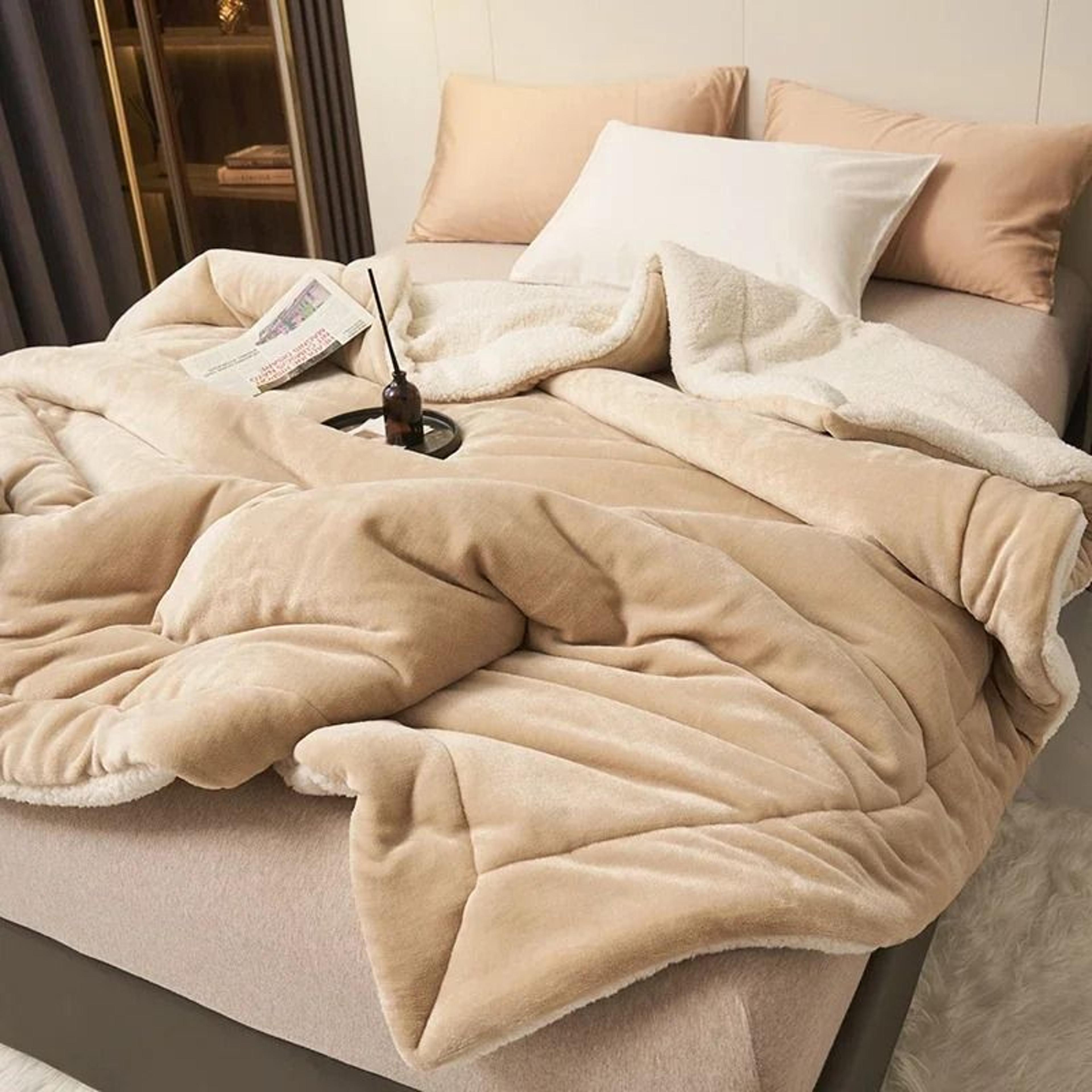 Super Soft Imitation Lambswool Blanket High Quality Milk Fleece Sofa Blanket 6