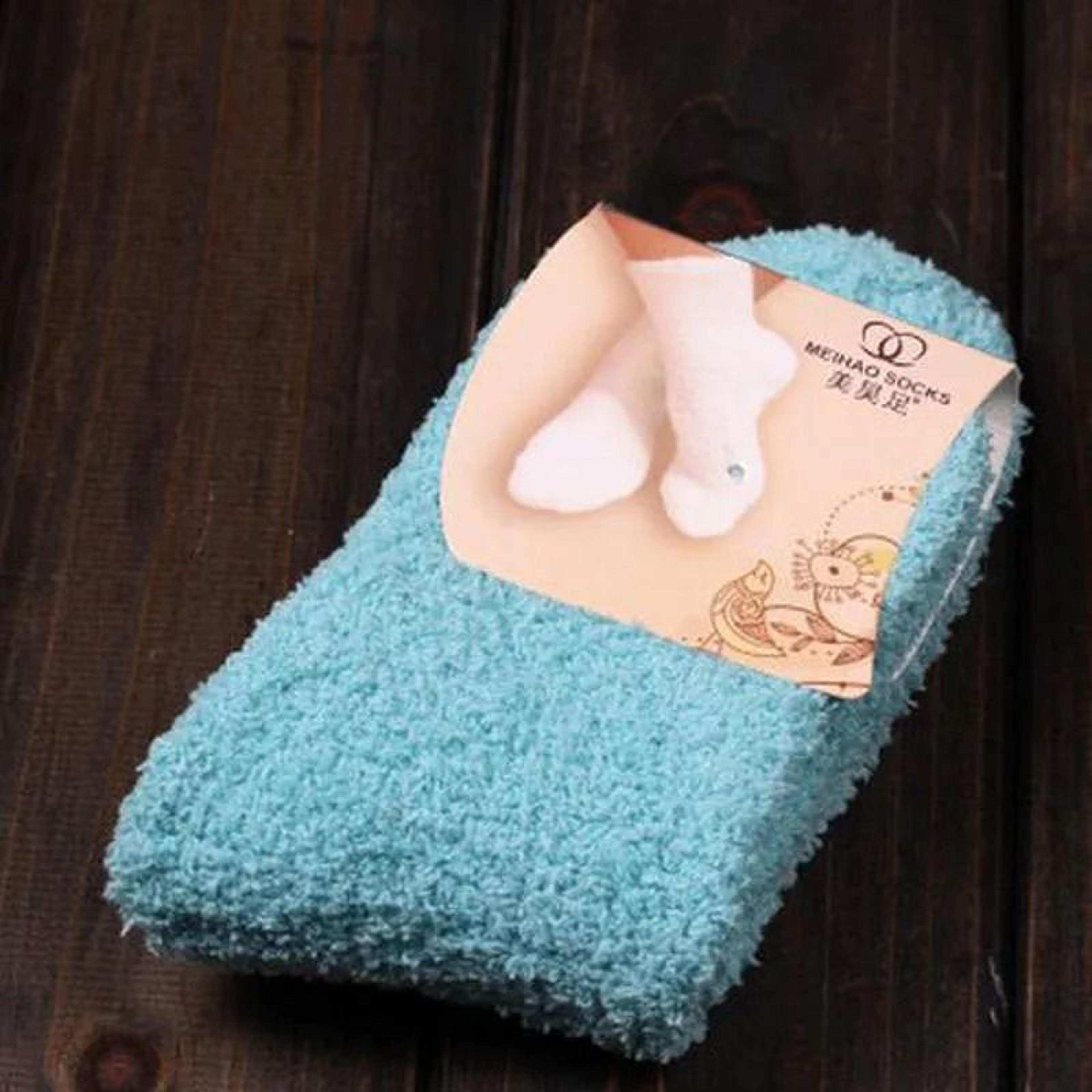 Women Fluffy Coral Fleece Bed Socks 10