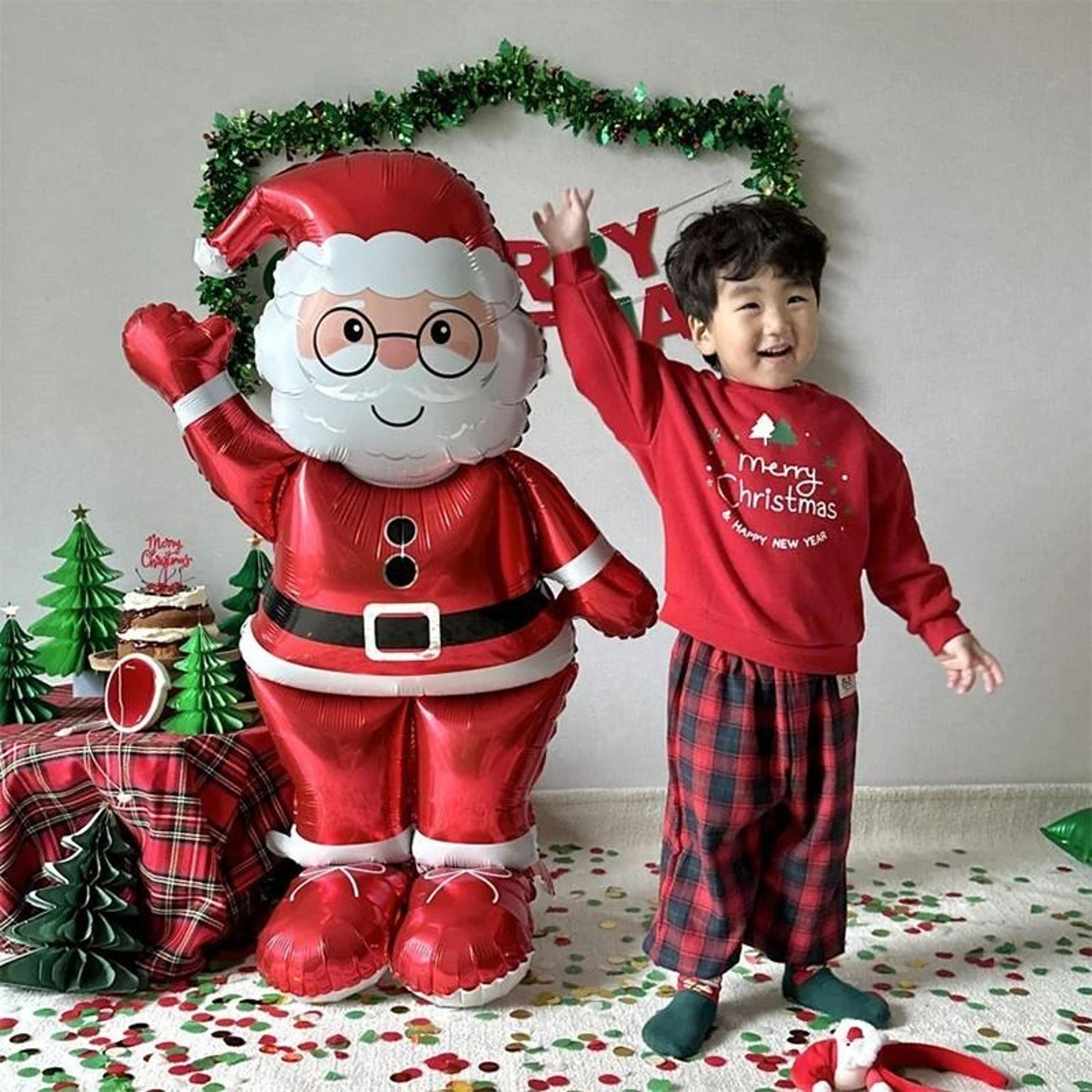 Giant Inflatable Santa Claus Aluminum Film Balloon Indoor Yard Christmas Decoration Santa Gift Ball 7