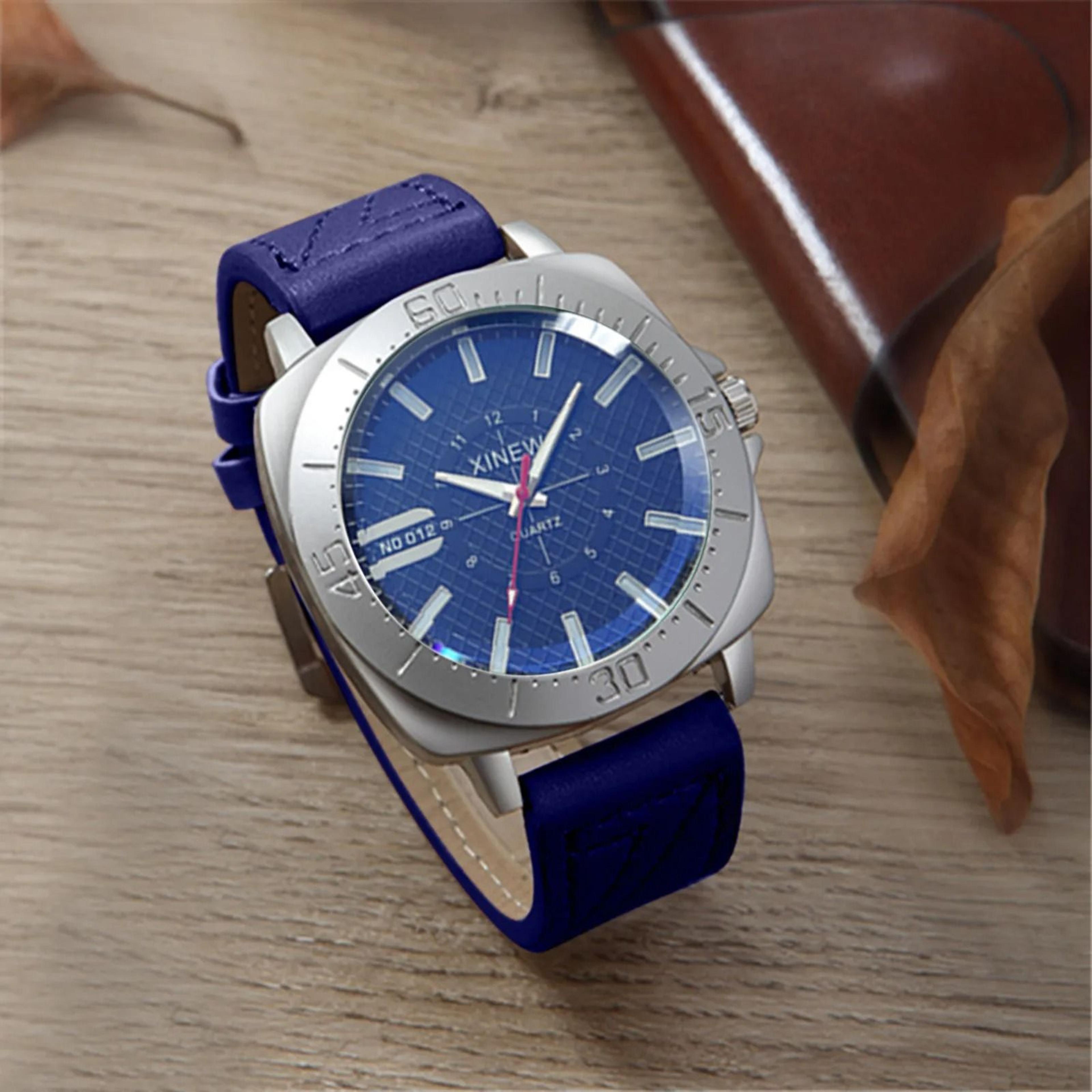 Casual Quartz Wristwatch For Men And Women Leather Strap 9