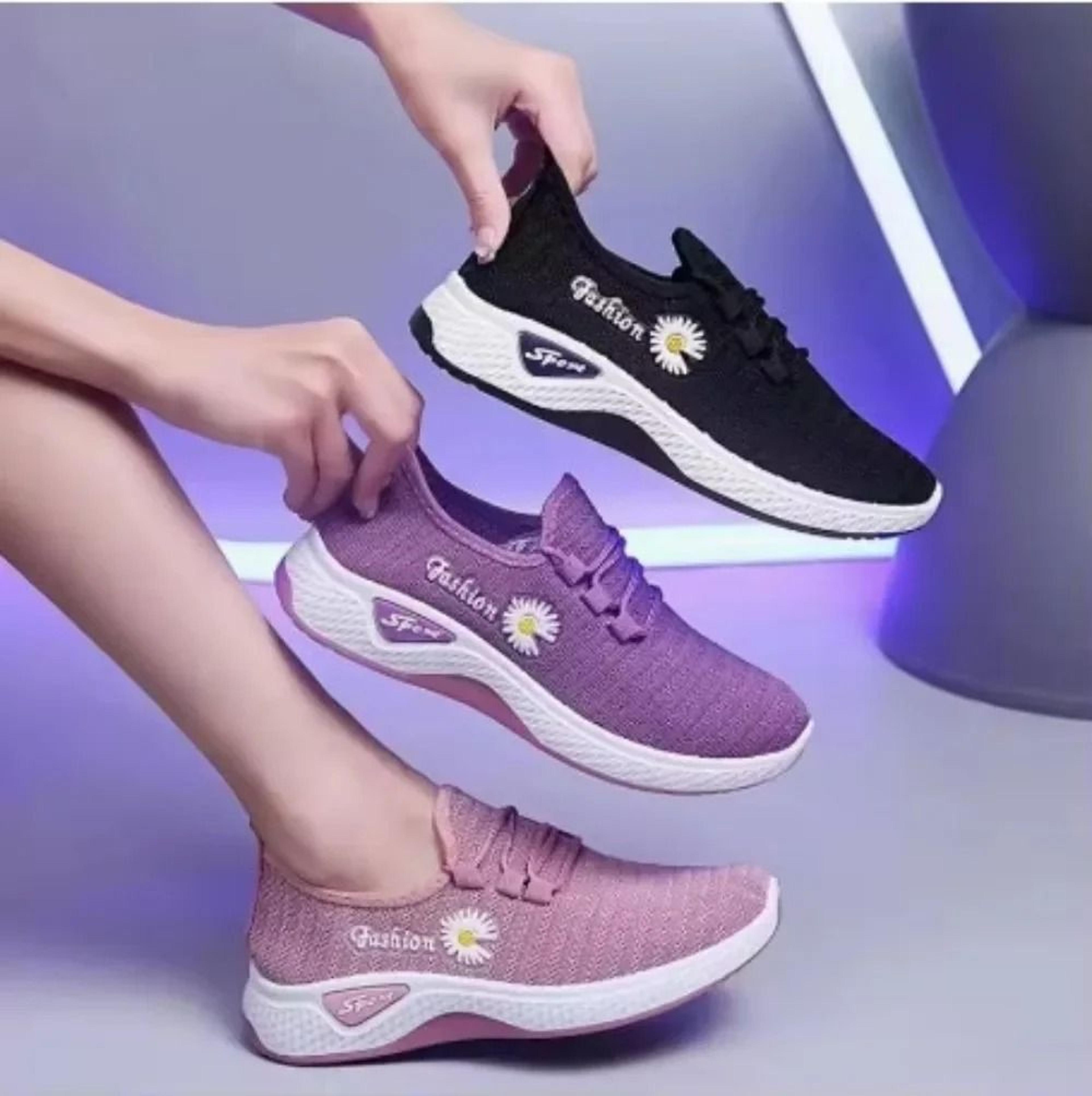 Women Breathable Mesh Running Sneakers Lightweight Casual Shoes 1