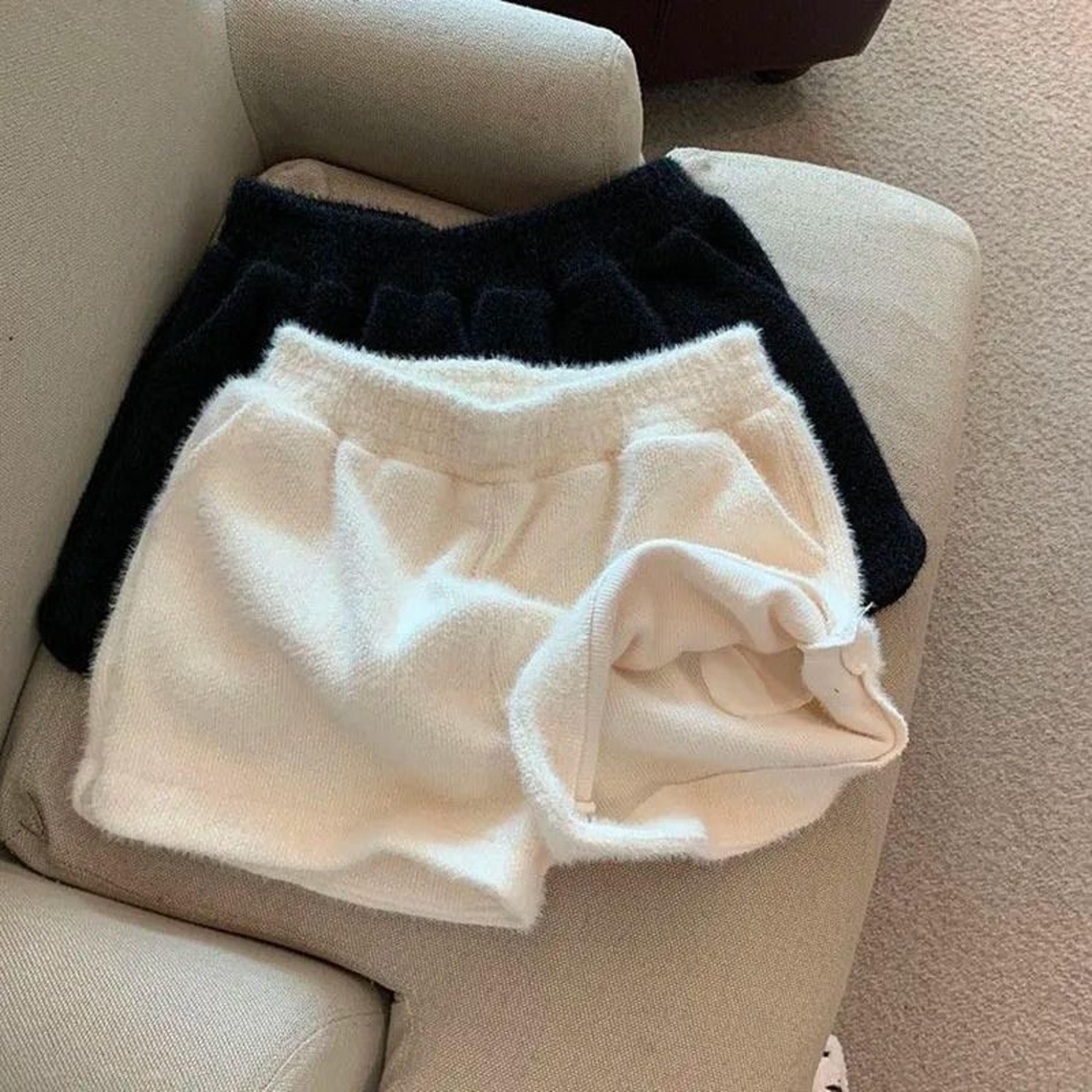 Womens Faux Mink Plush High Waist Winter Shorts Korean Style Loose Wide Leg Casual Shorts 1