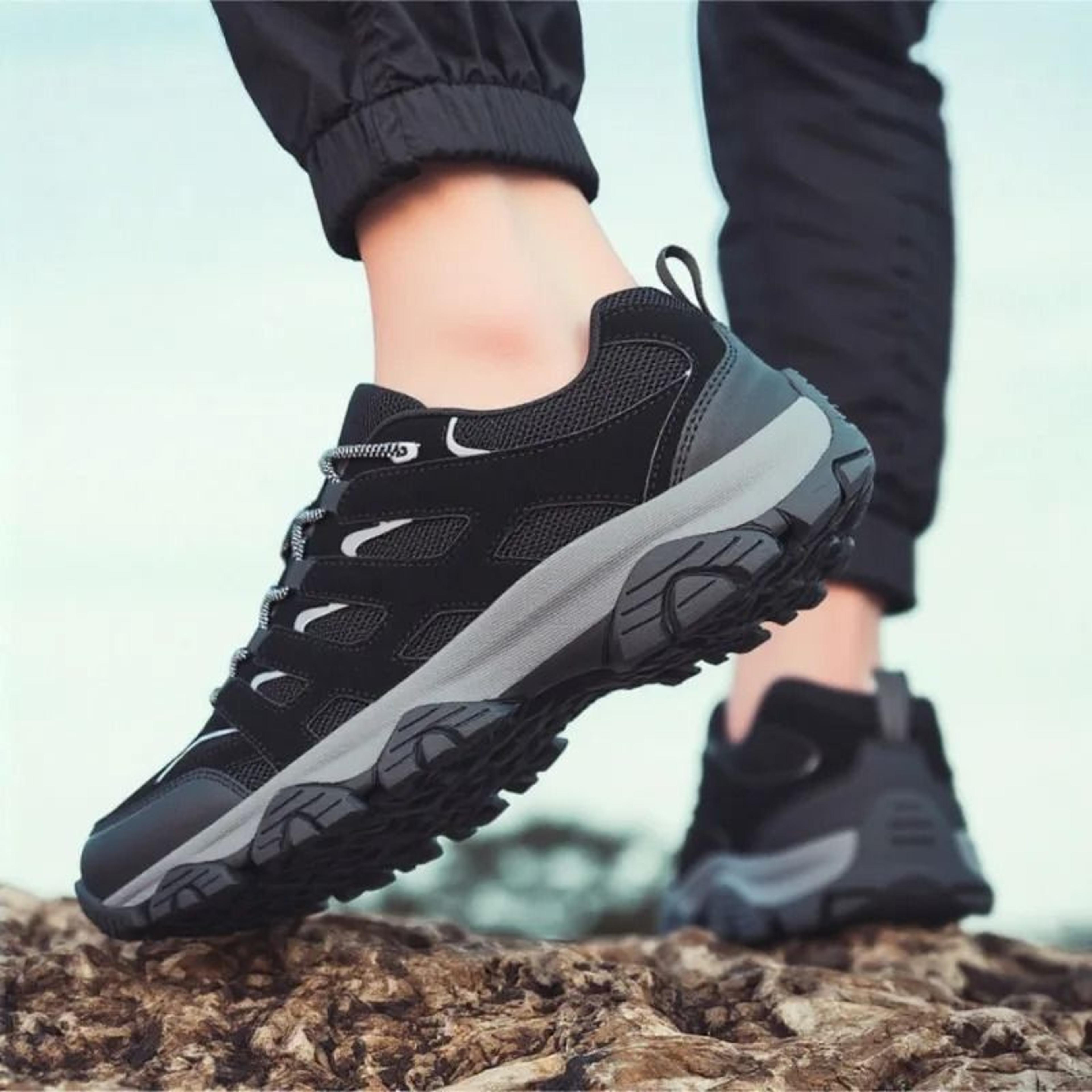 Mens Outdoor Hiking Shoes Breathable Non Slip Wear Resistant Trail Sneakers 3