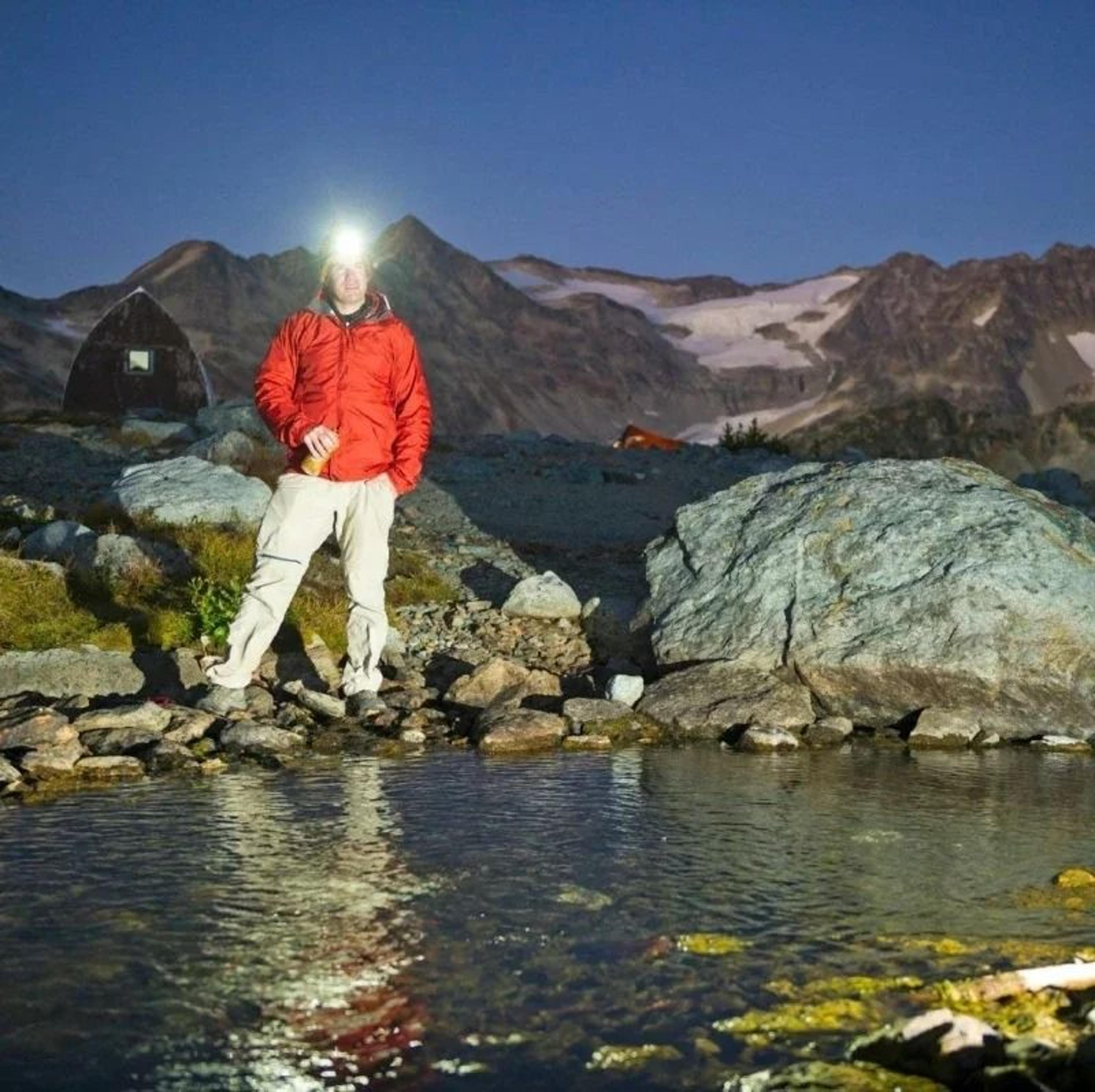 ZK40 Wide Angle COB LED Headlamp With USB Rechargeable Dual Battery Design 4
