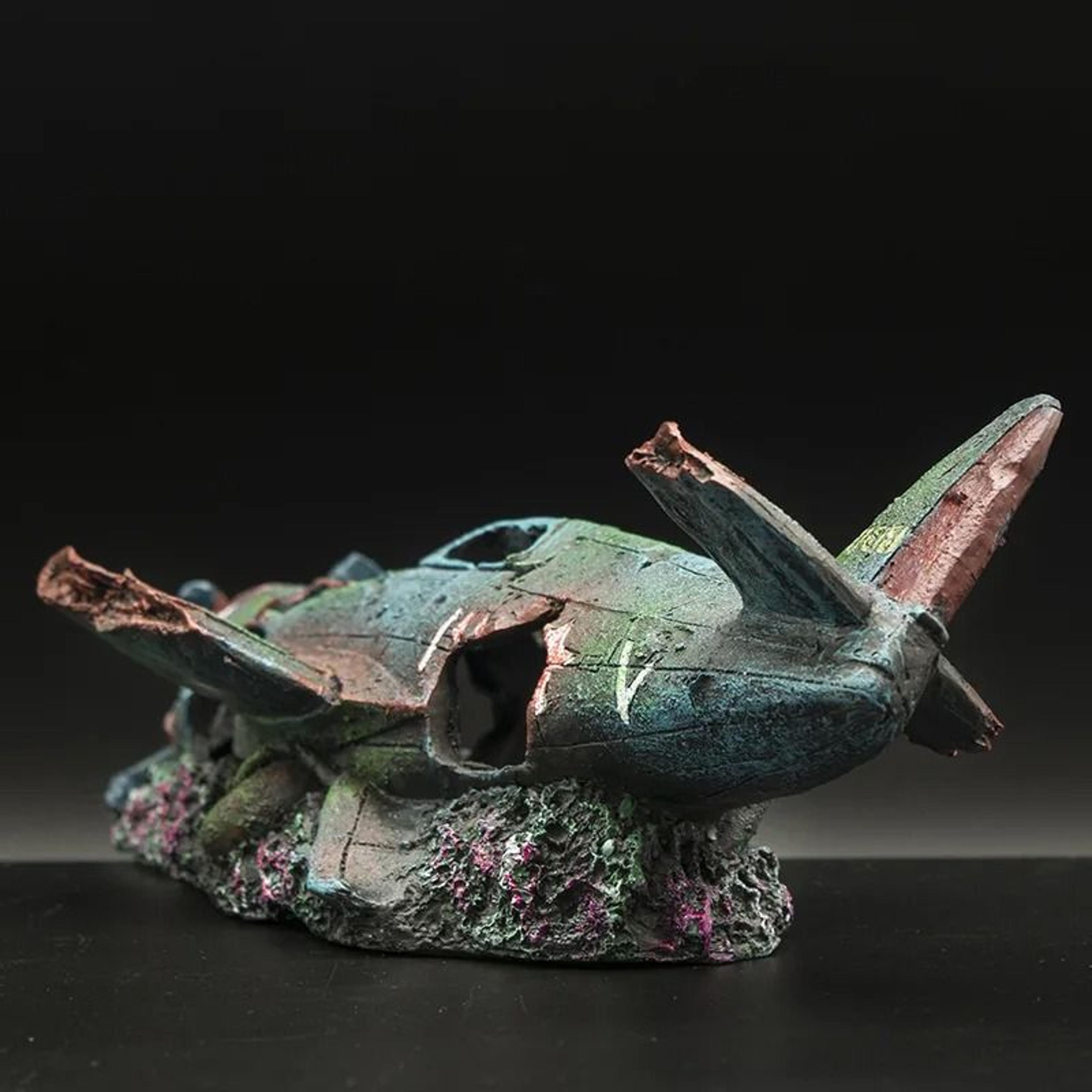 Artificial Plane Wreckage Aquarium Ornament  Resin Shelter House For Fish Tank Landscaping 6