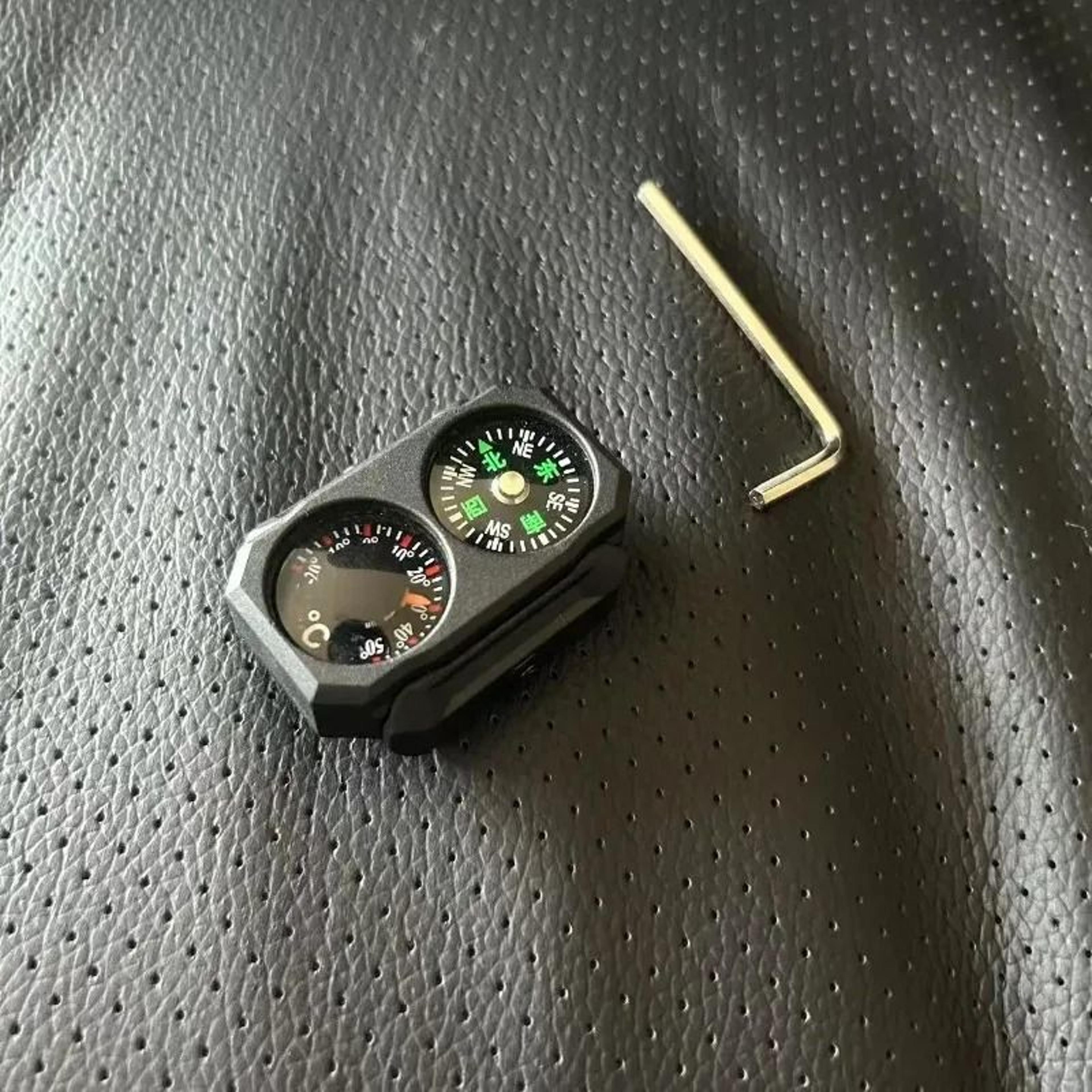Outdoor Tactical Mini Universal Compass  Thermometer  20mm Precision Rail Tool 5
