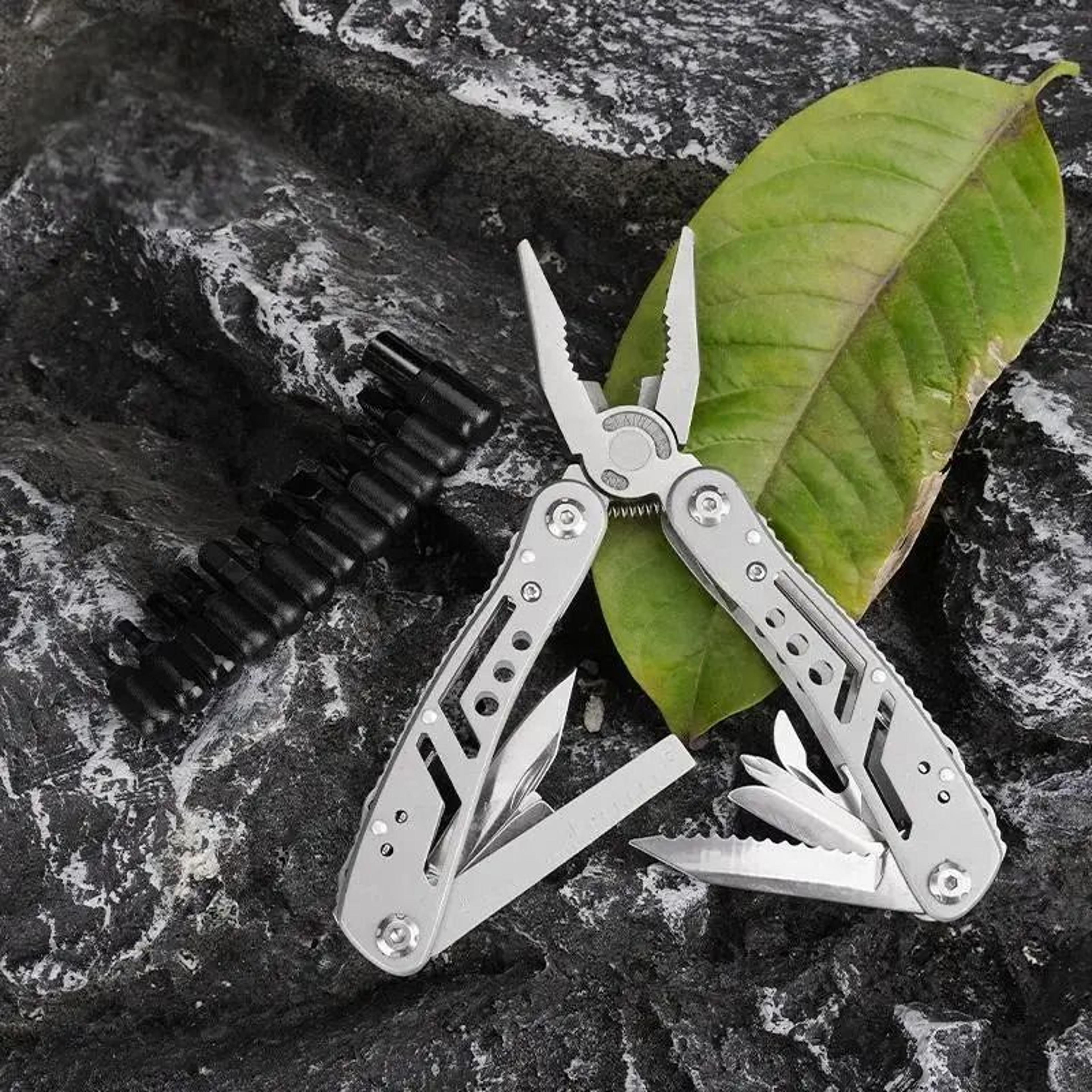 24in1 Stainless Steel Multitool Pliers  Portable Folding Survival Tool For Camping  Hunting 3