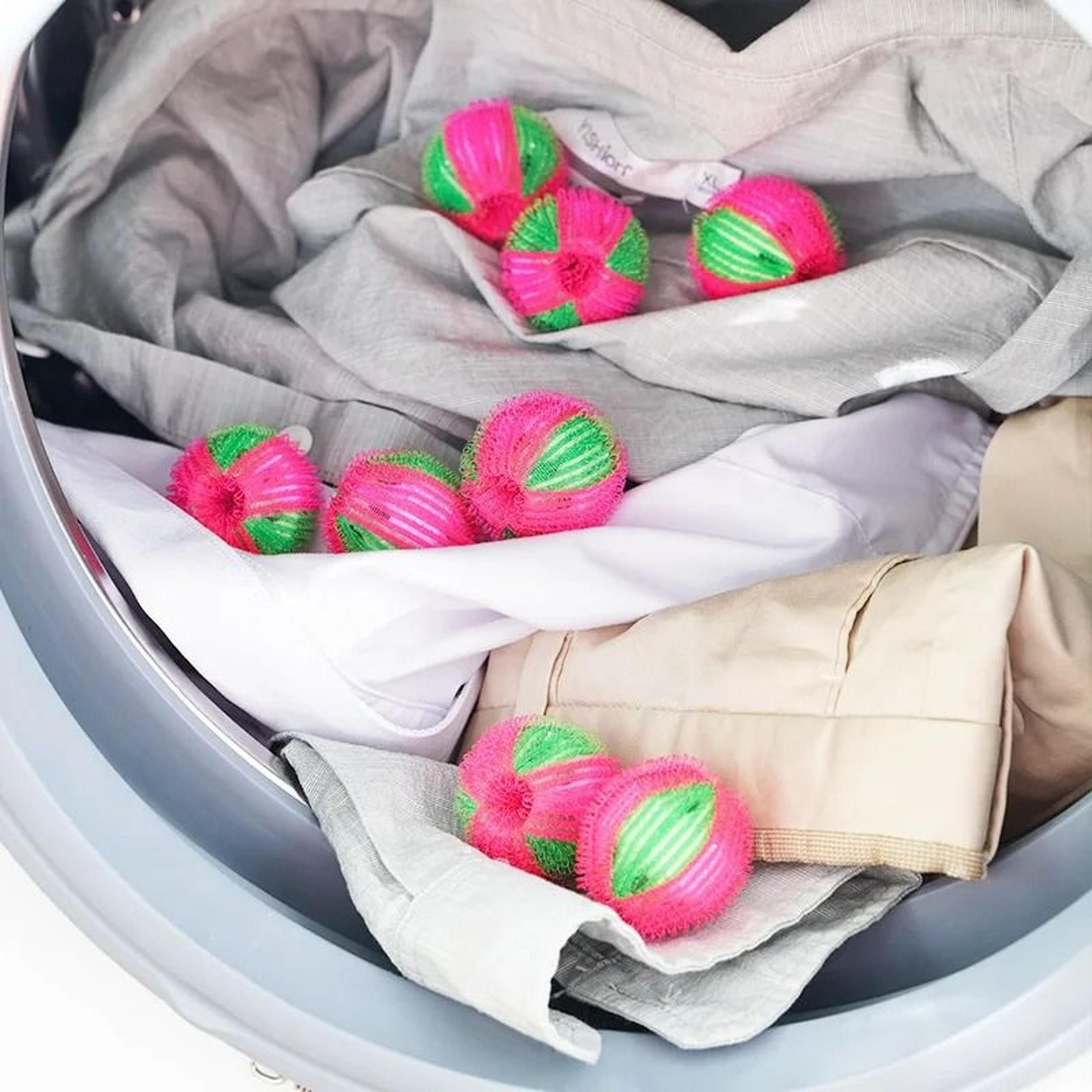 Reusable Roller Washing Machine Hair Remover And AntiTangle Laundry Balls 1
