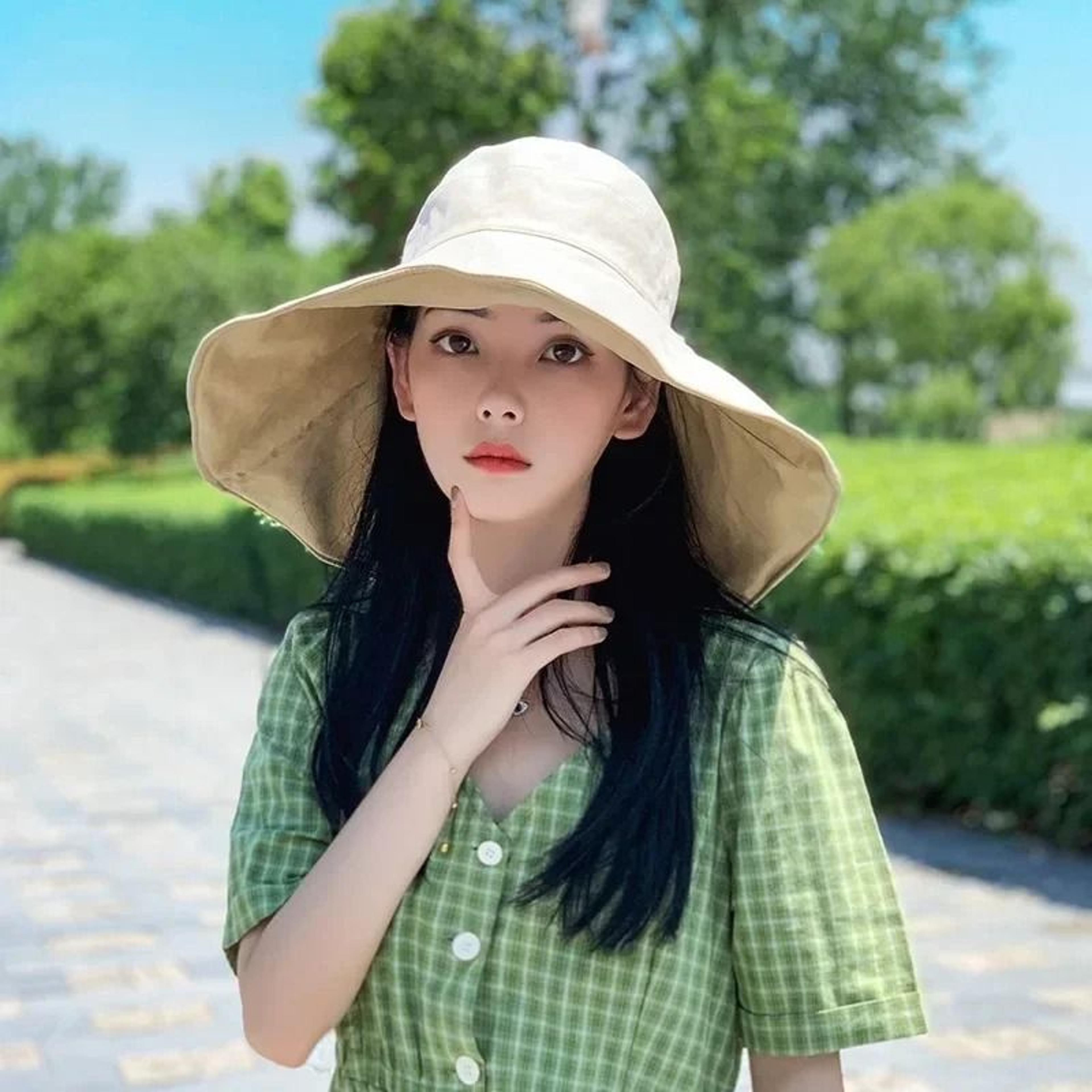 WideBrimmed UV Resistant Sun Hat For Women  Foldable Beach  Hiking Fisherman Hat 4