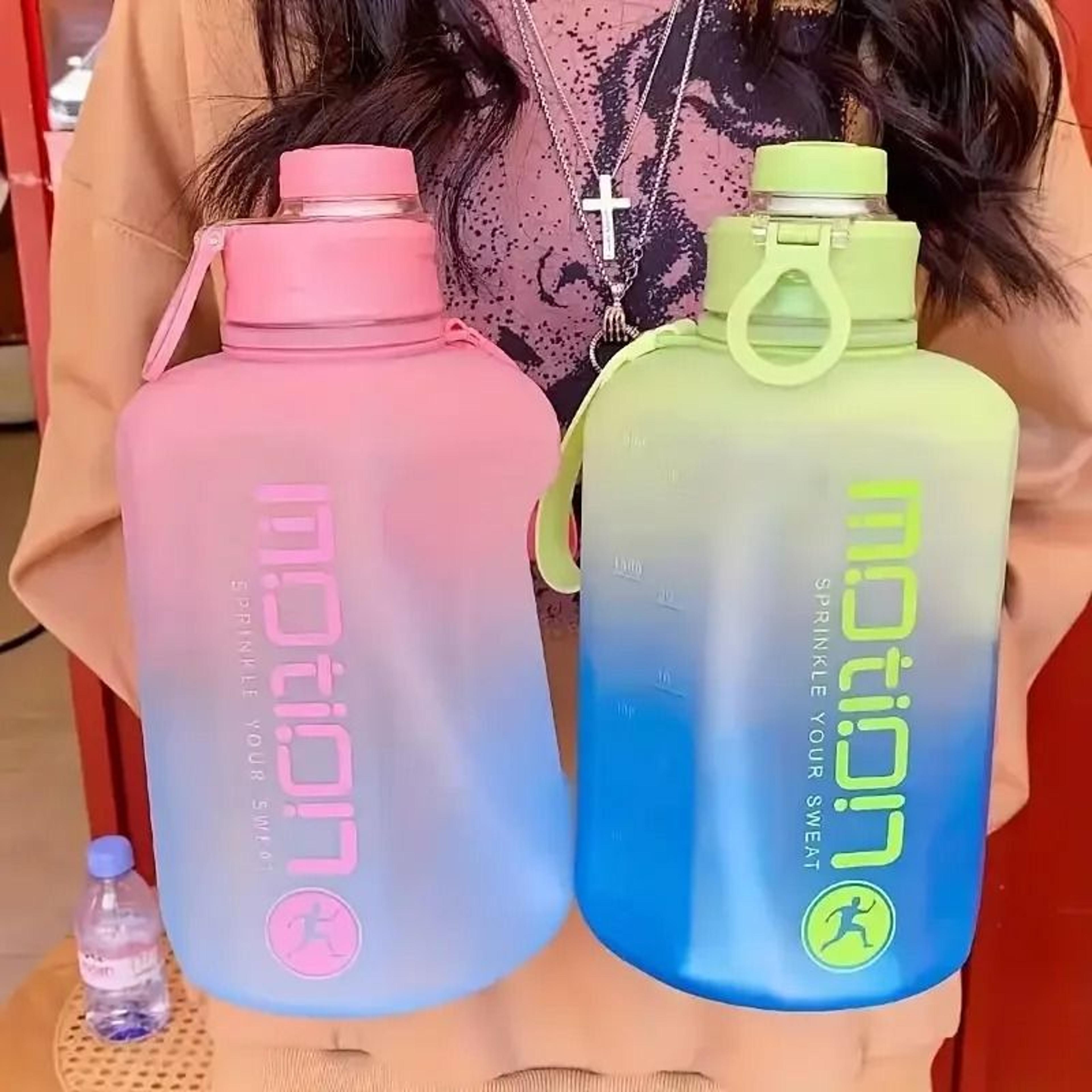2Liter Gradient Sports Water Bottle 5