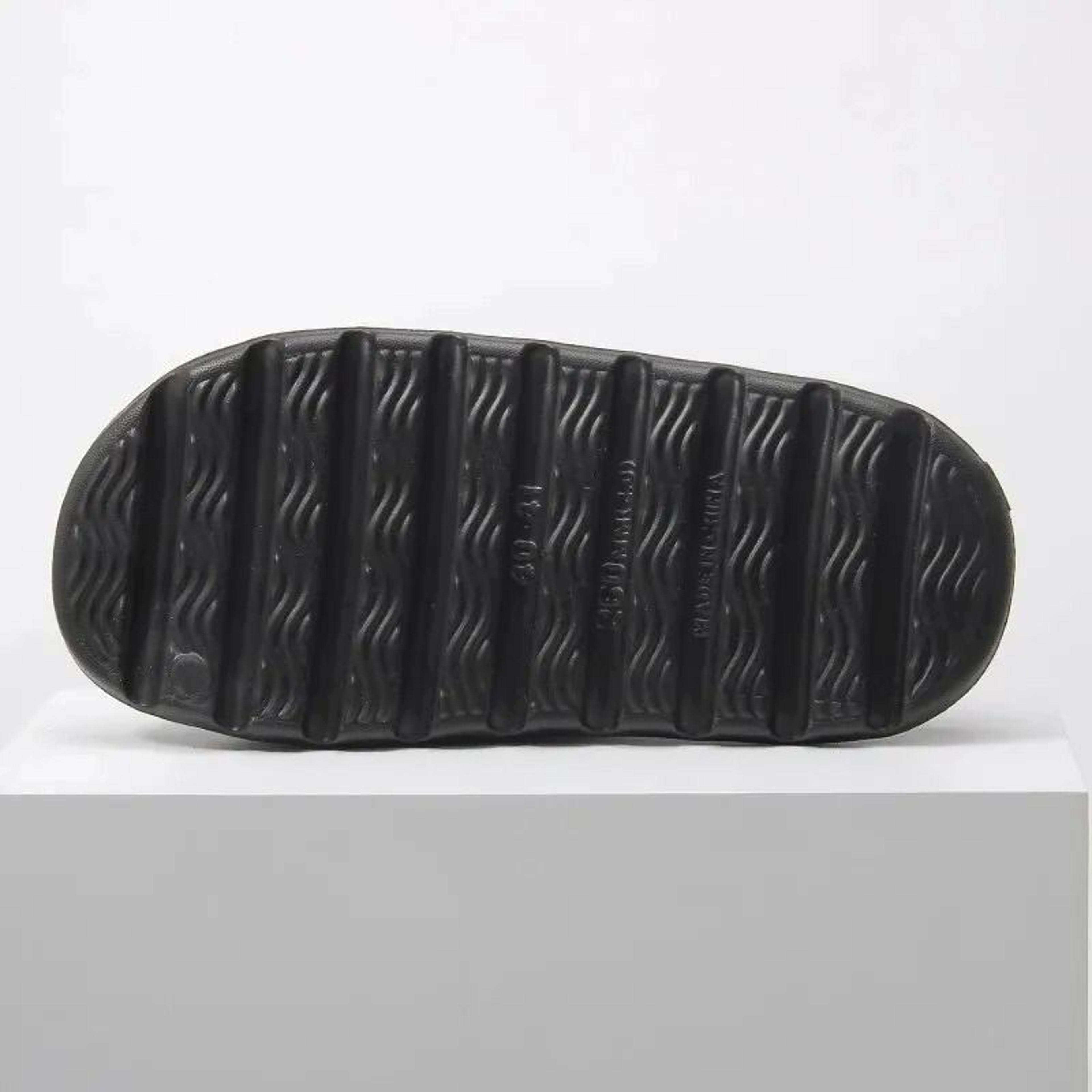 CloudFeel ThickSoled Coconut Slippers  NonSlip Summer Sandals 1