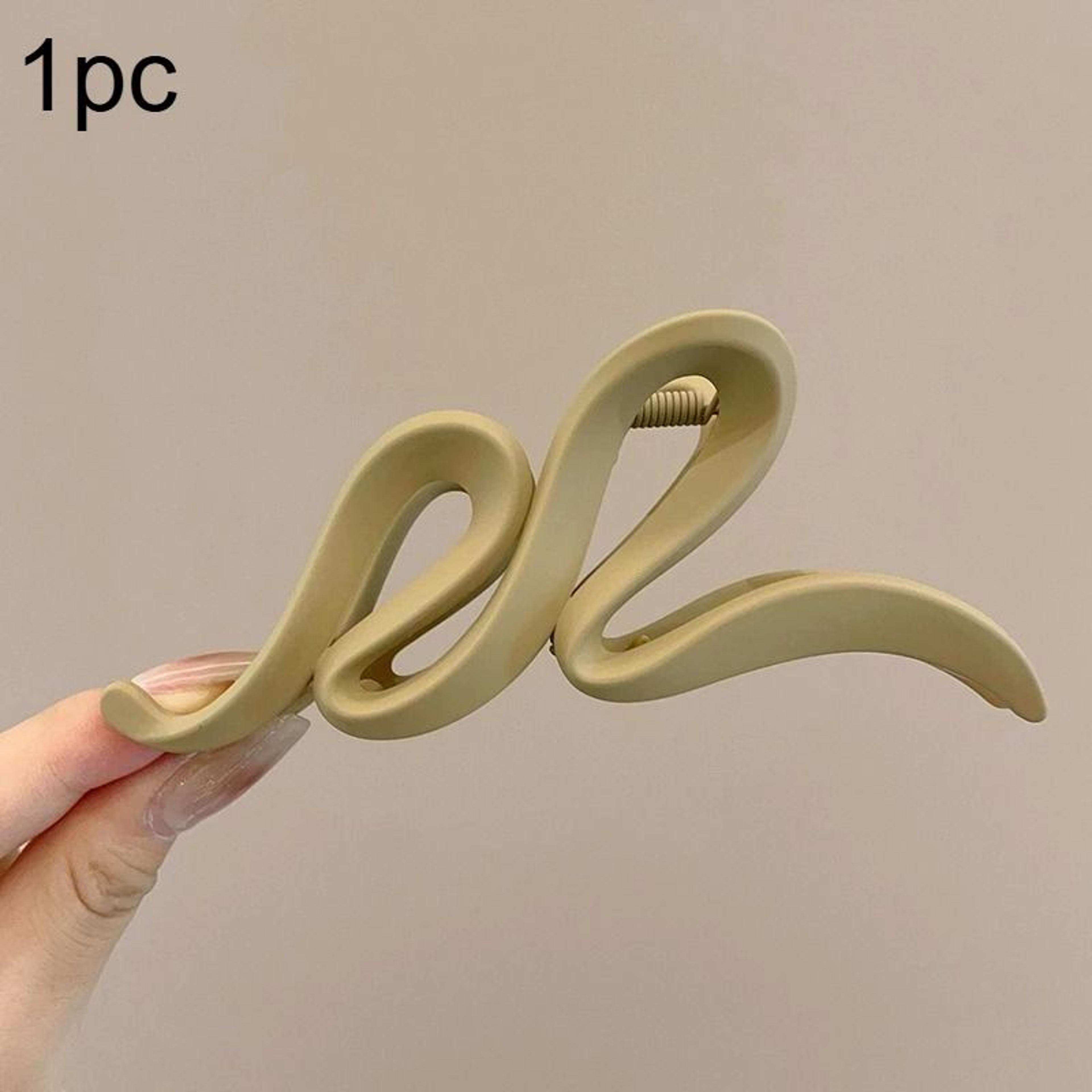 Fashion Korean Solid Color Acrylic Wave Hair Claw 8